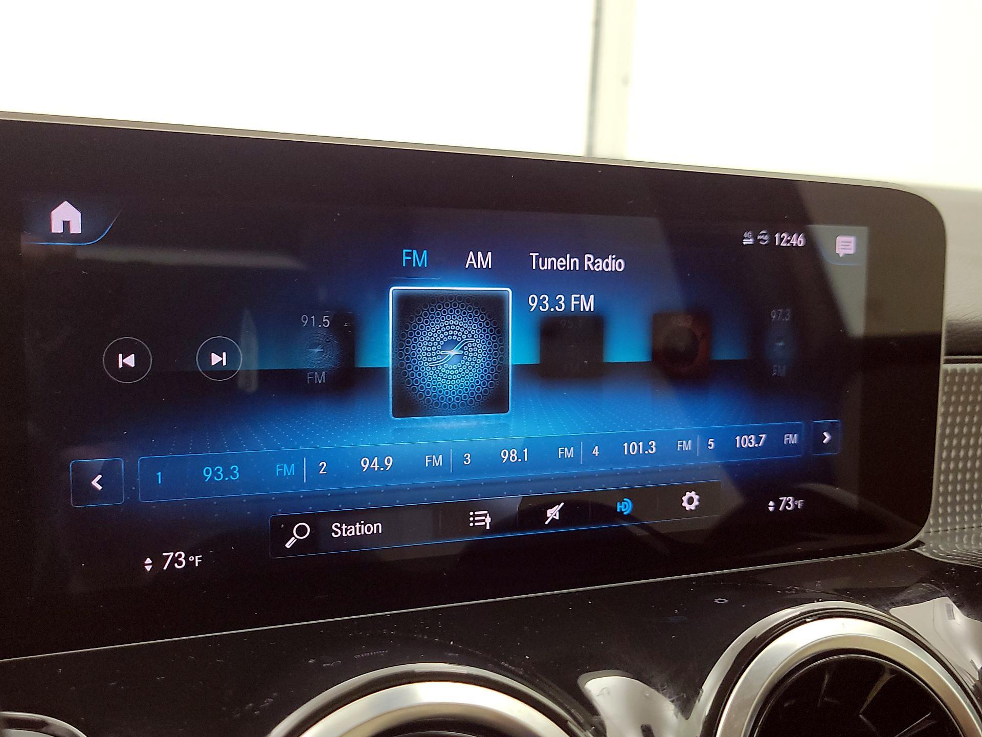 Thumbnail: 2021 Mercedes-Benz GLB - 15