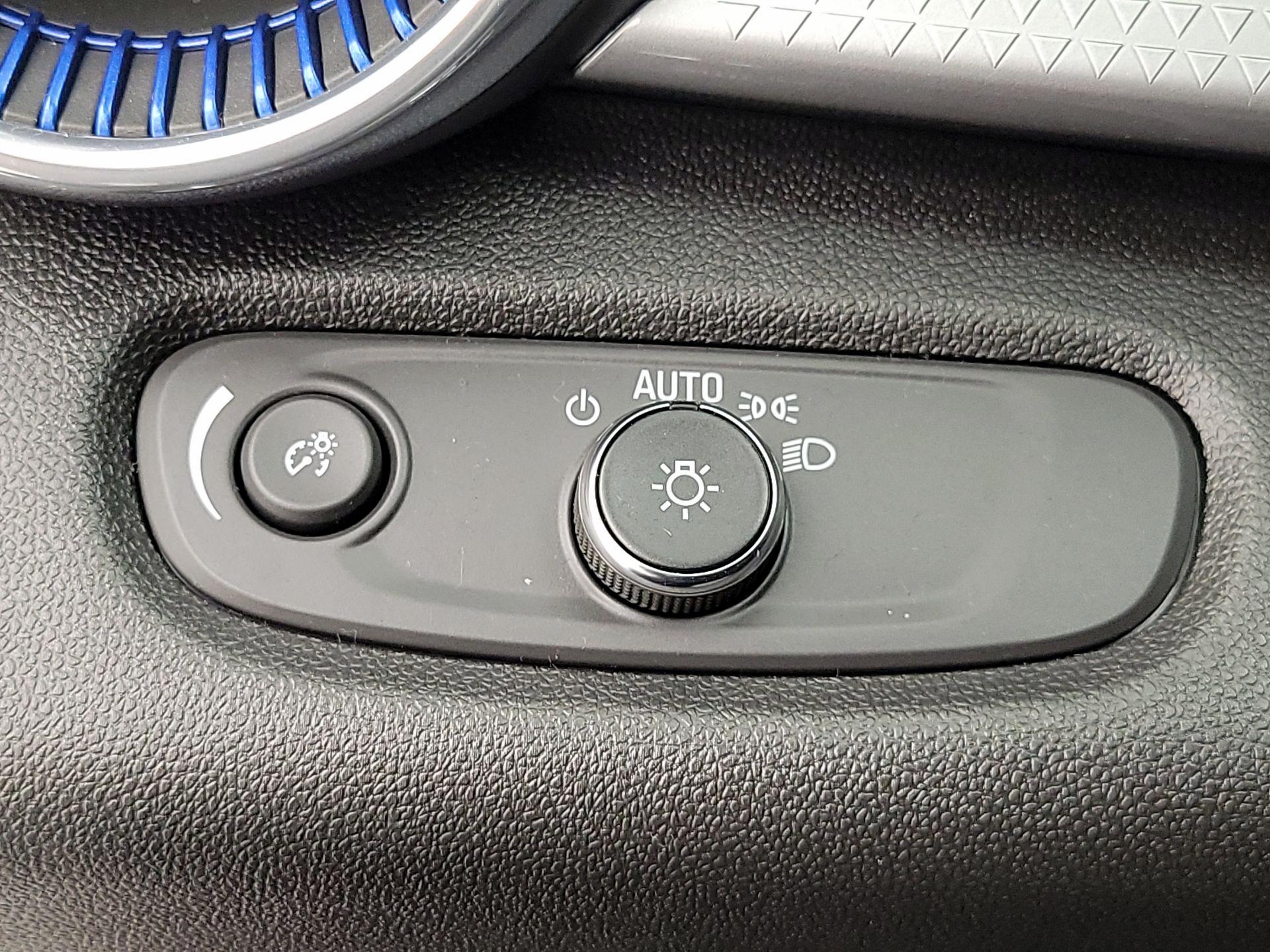 Thumbnail: 2025 Chevrolet Trax - 13