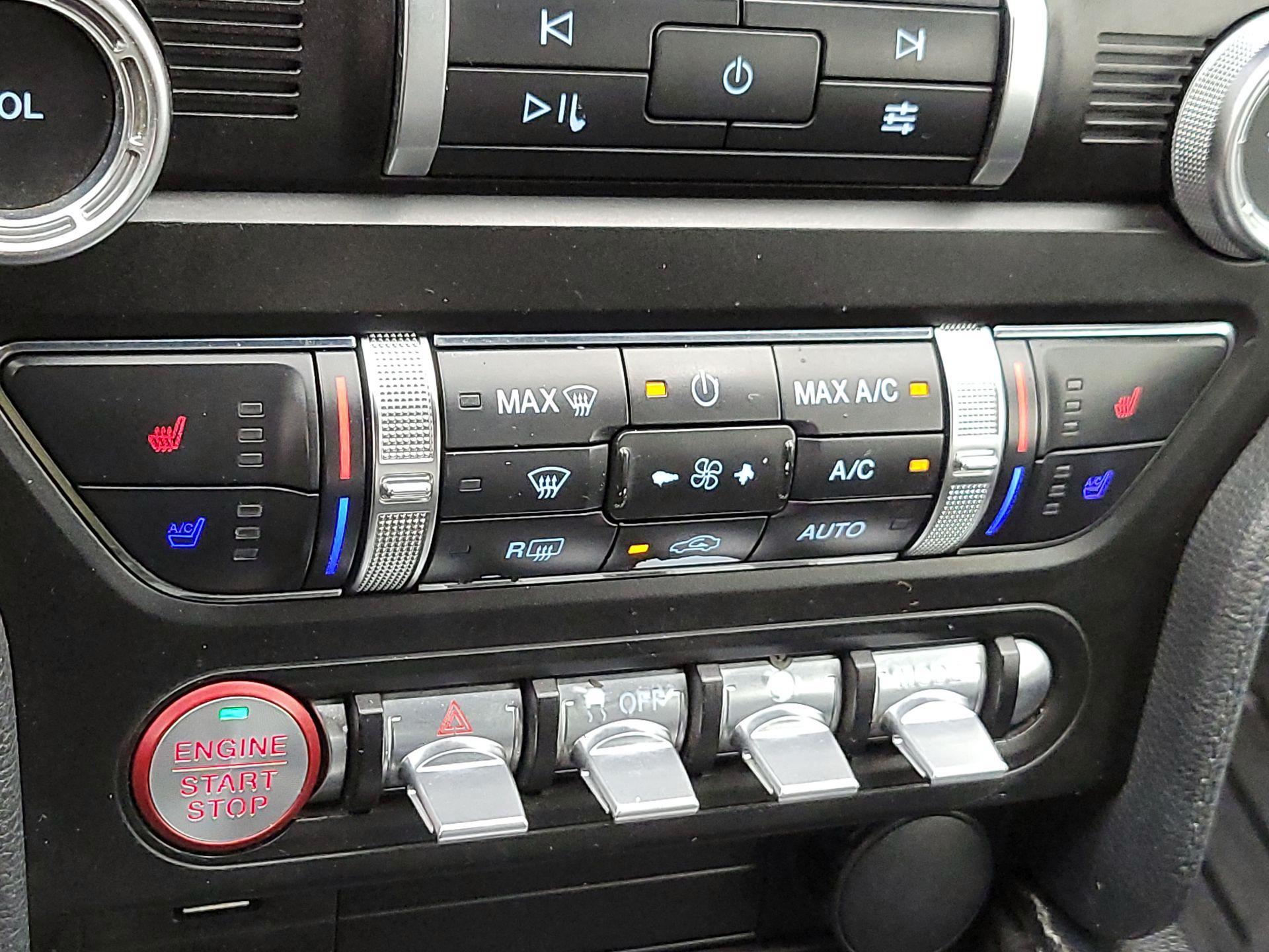 Thumbnail: 2019 Ford Mustang - 17