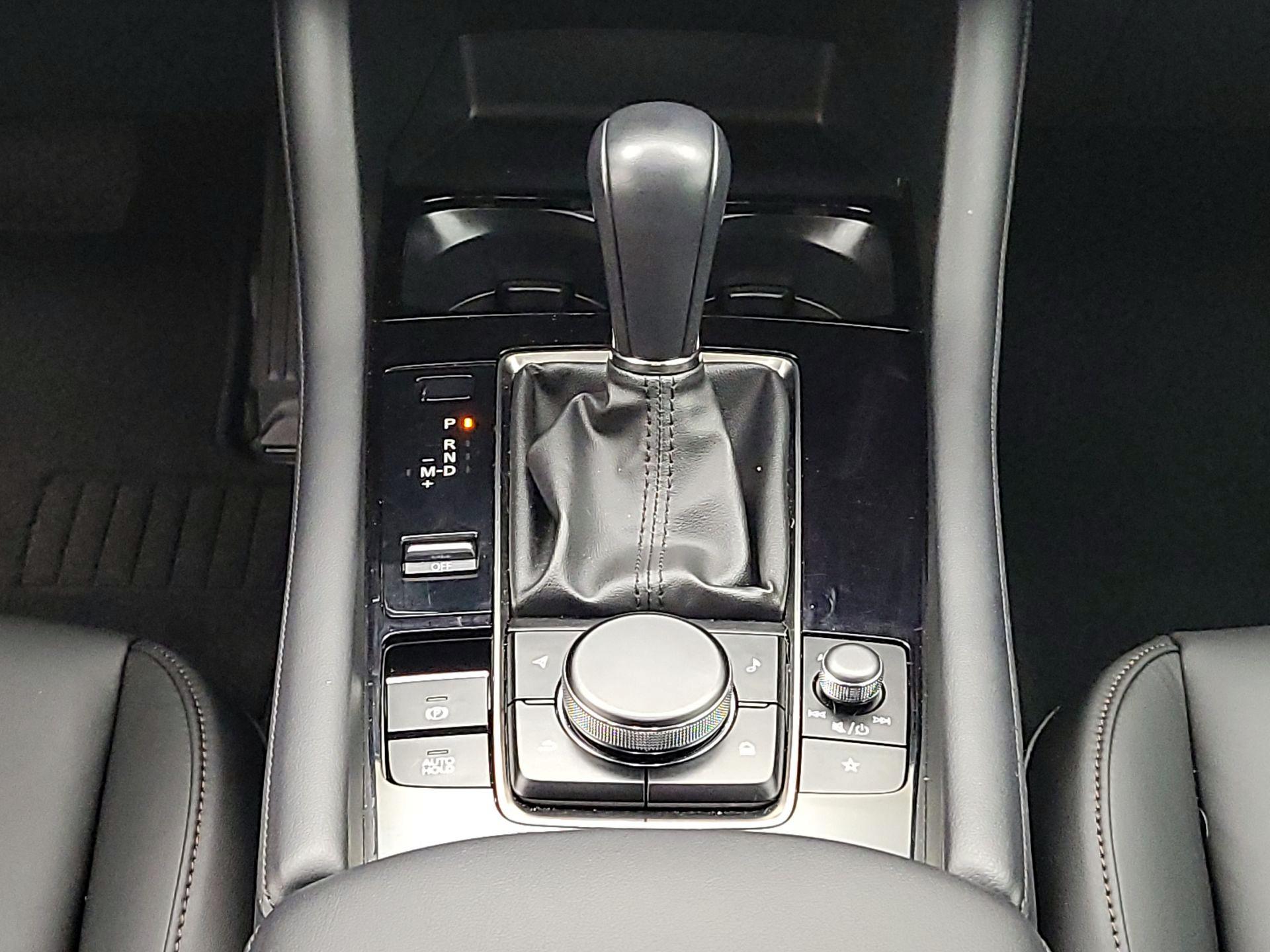 Thumbnail: 2025 Mazda Mazda3 - 17