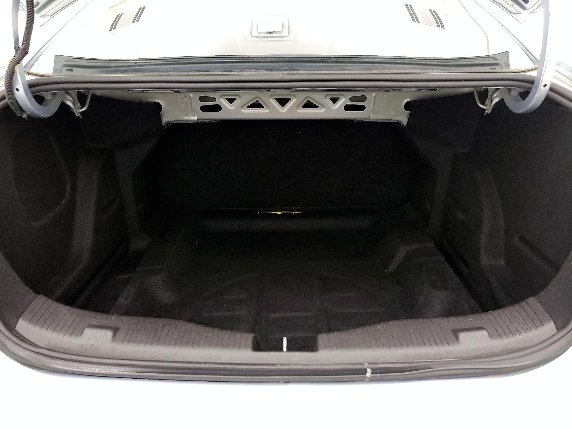 Thumbnail: 2018 Chevrolet Cruze - 20