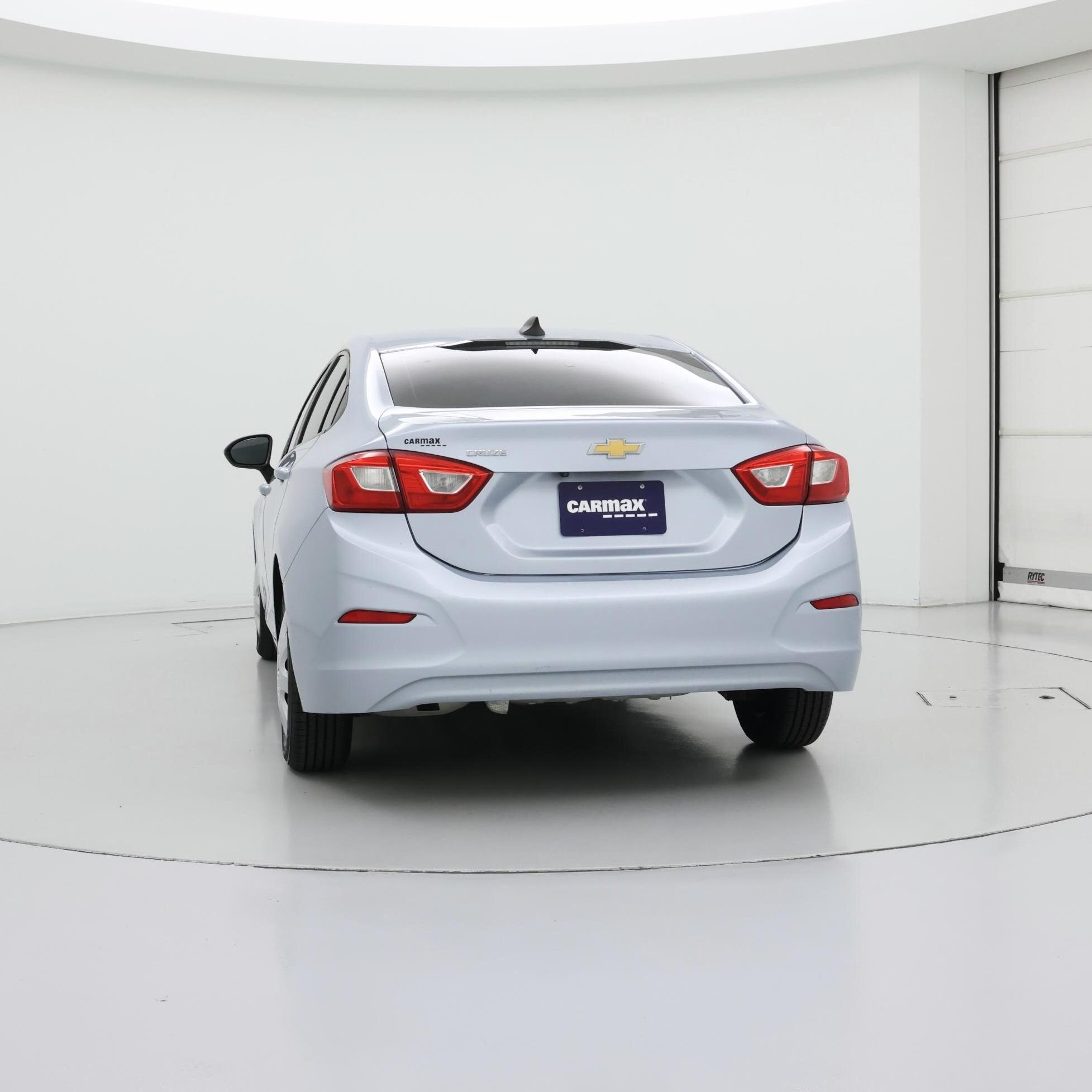 Thumbnail: 2018 Chevrolet Cruze - 6