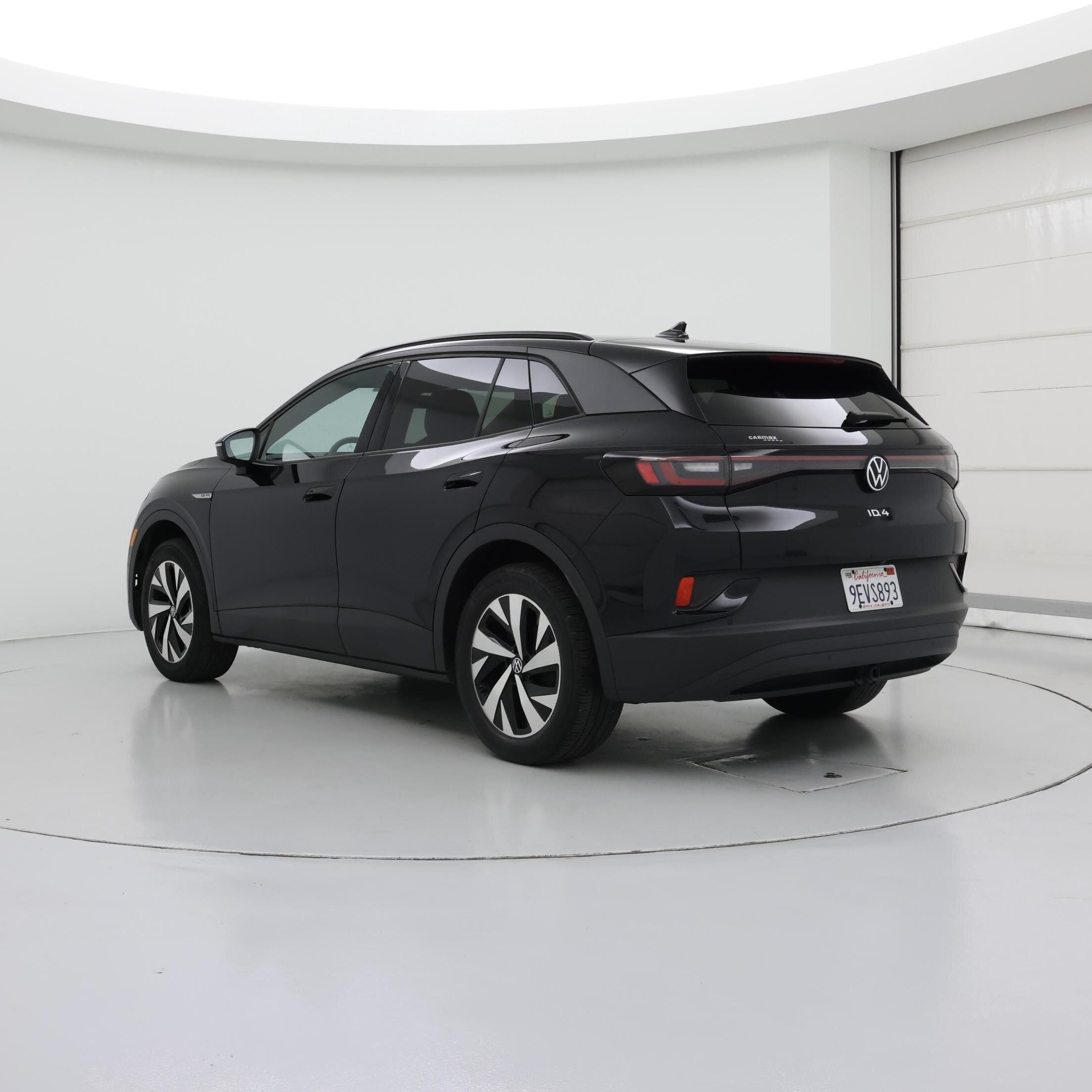 Thumbnail: 2023 Volkswagen ID.4 - 2