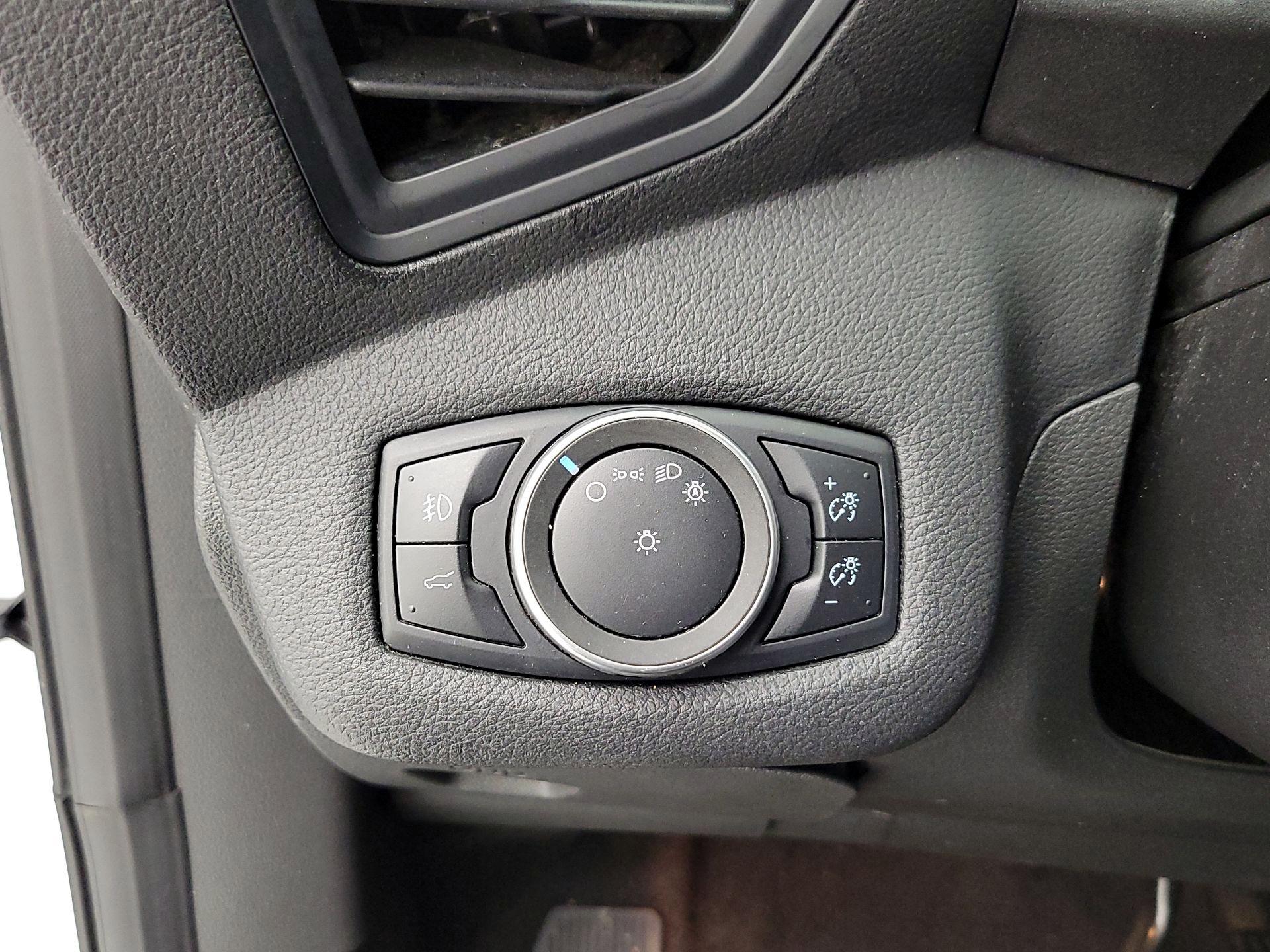 Thumbnail: 2019 Ford Escape - 13