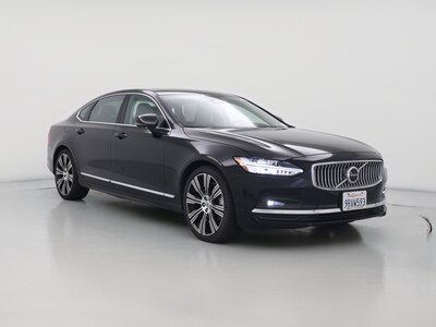 Black 2023 Volvo S90 B6 Plus