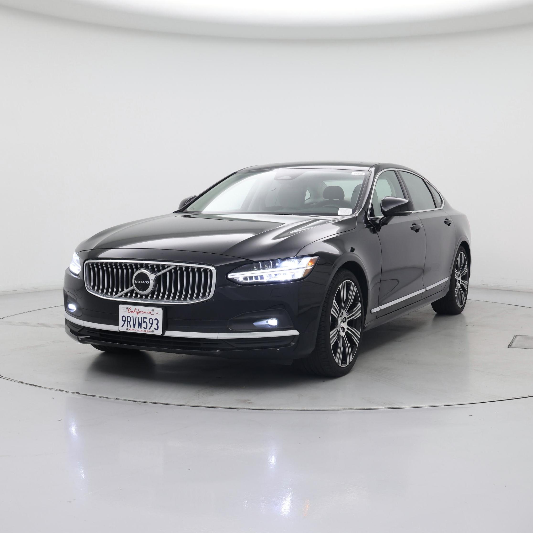 Thumbnail: 2023 Volvo S90 - 4
