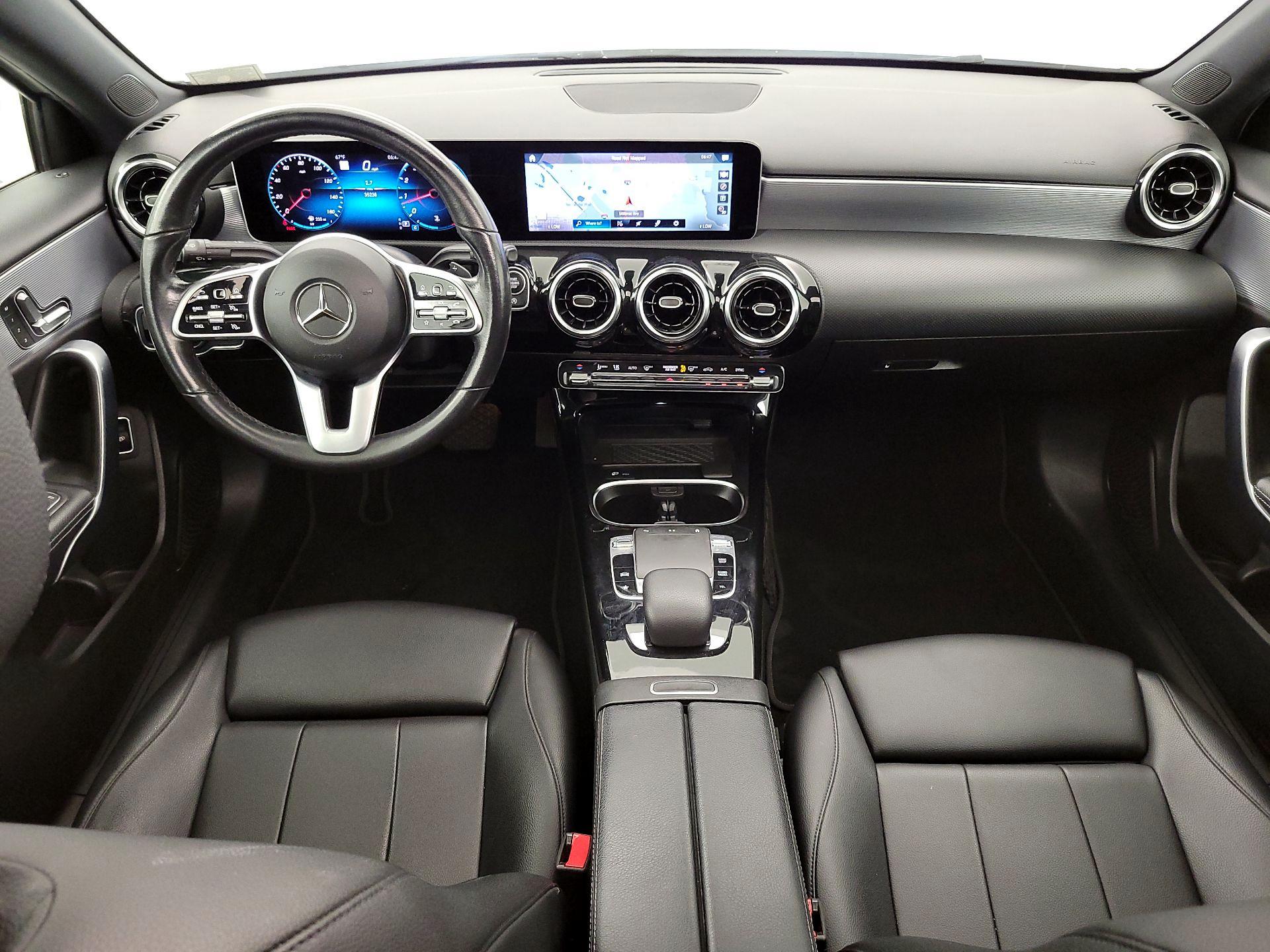 Thumbnail: 2019 Mercedes-Benz A-Class - 9