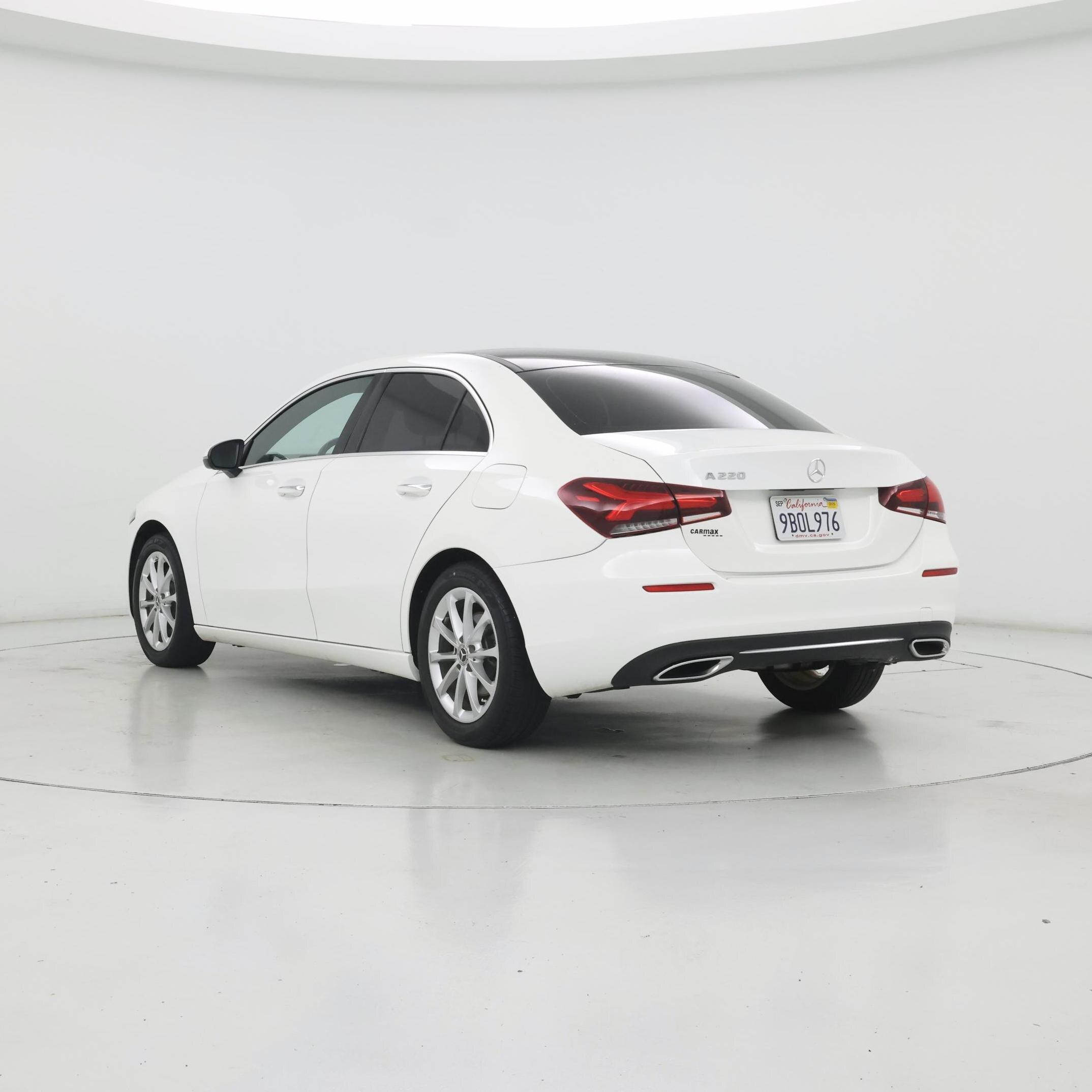 Thumbnail: 2019 Mercedes-Benz A-Class - 2