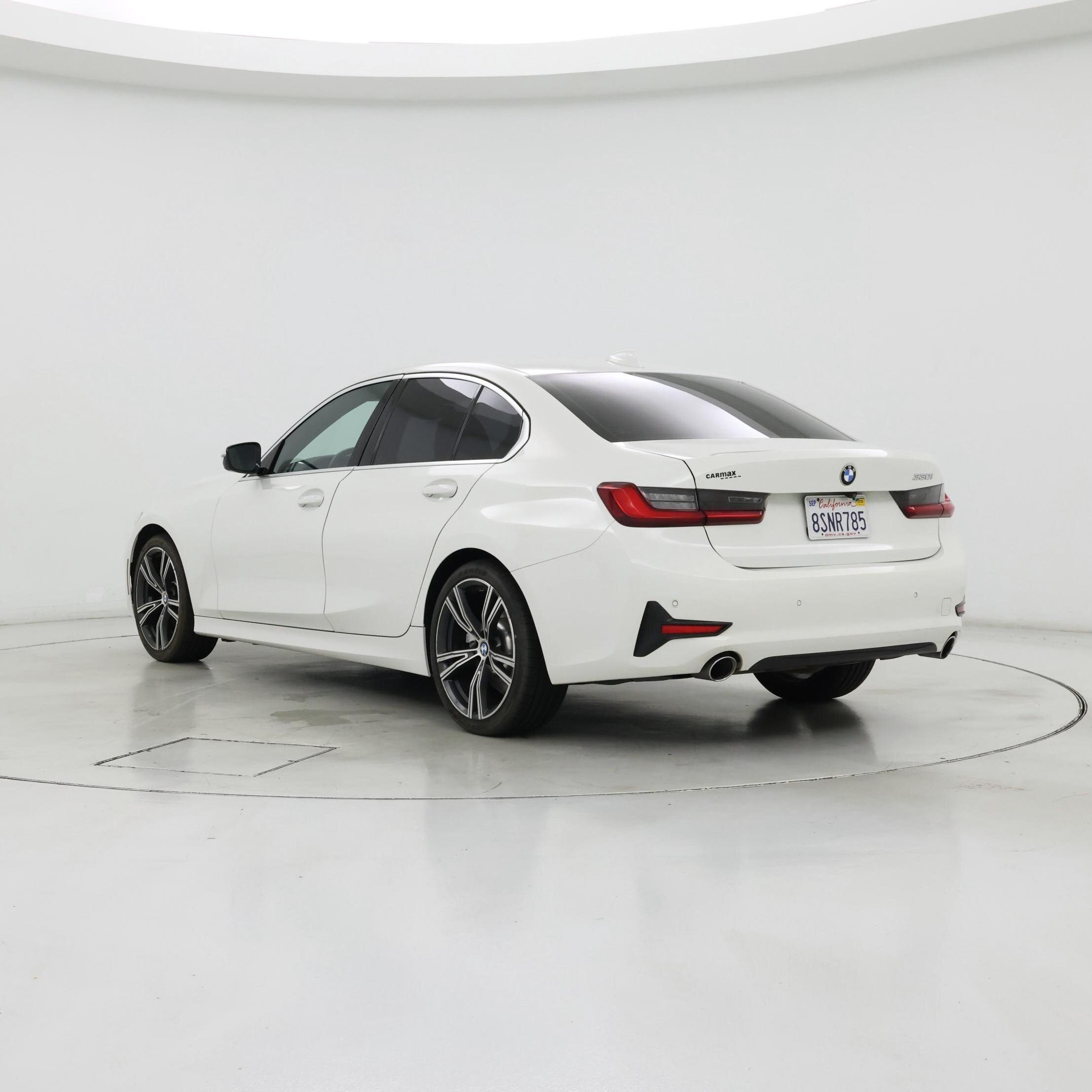 Thumbnail: 2021 BMW 3 Series - 2