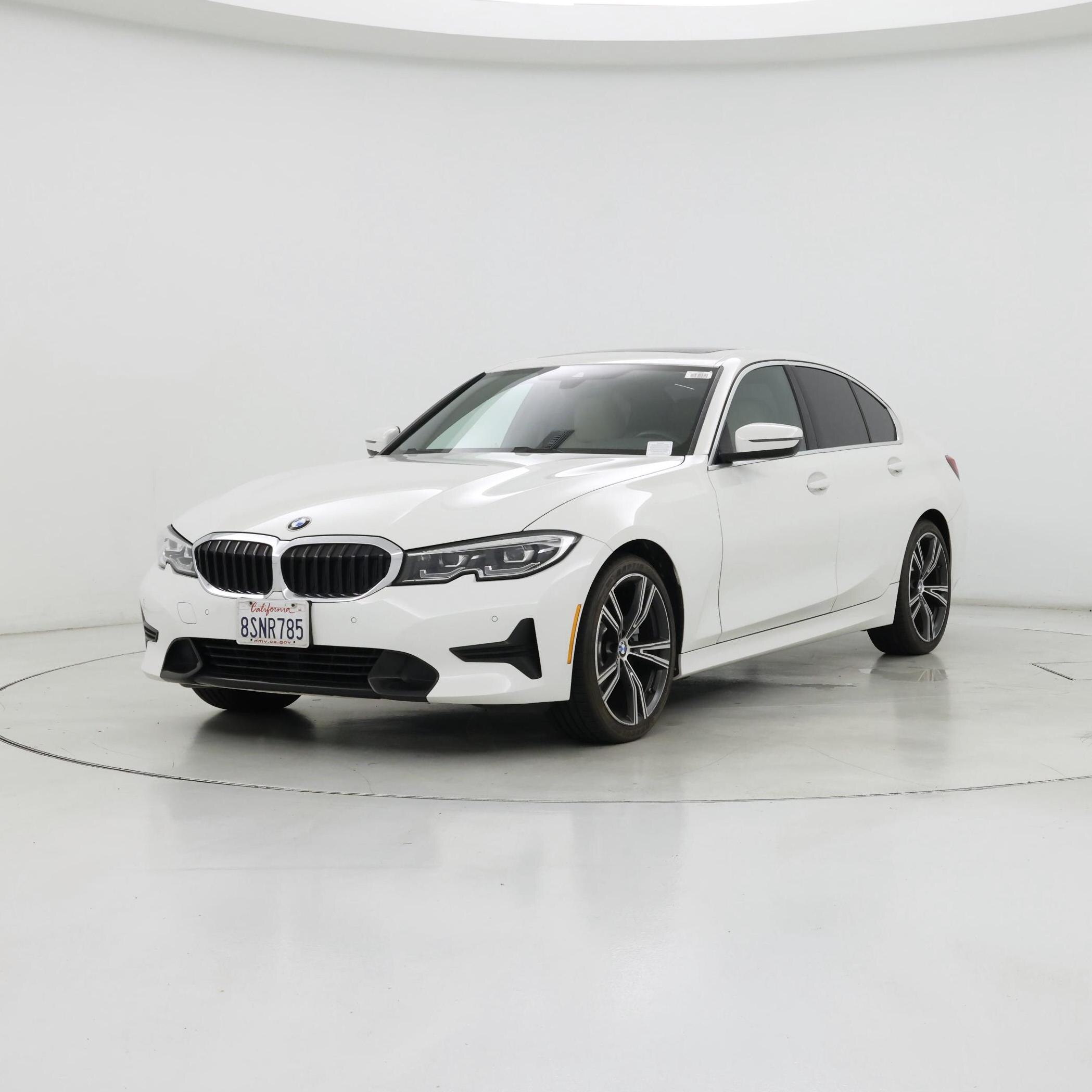 Thumbnail: 2021 BMW 3 Series - 4