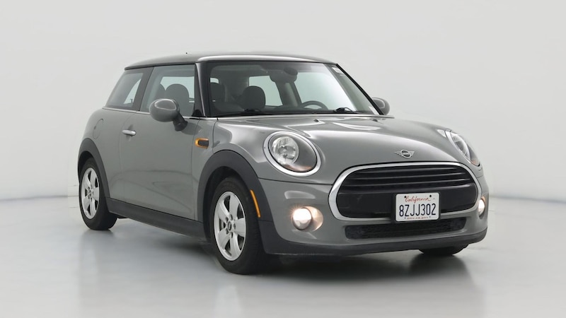 2019 MINI Cooper Hardtop  Hero Image