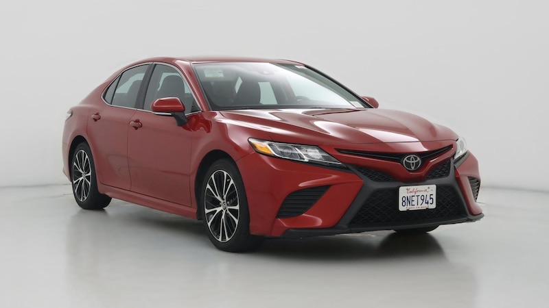 2020 Toyota Camry SE Hero Image