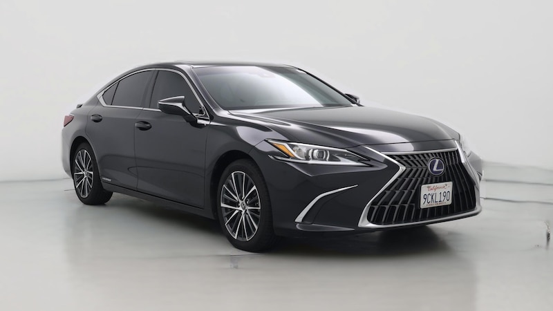 2022 Lexus ES Hybrid 300h Hero Image