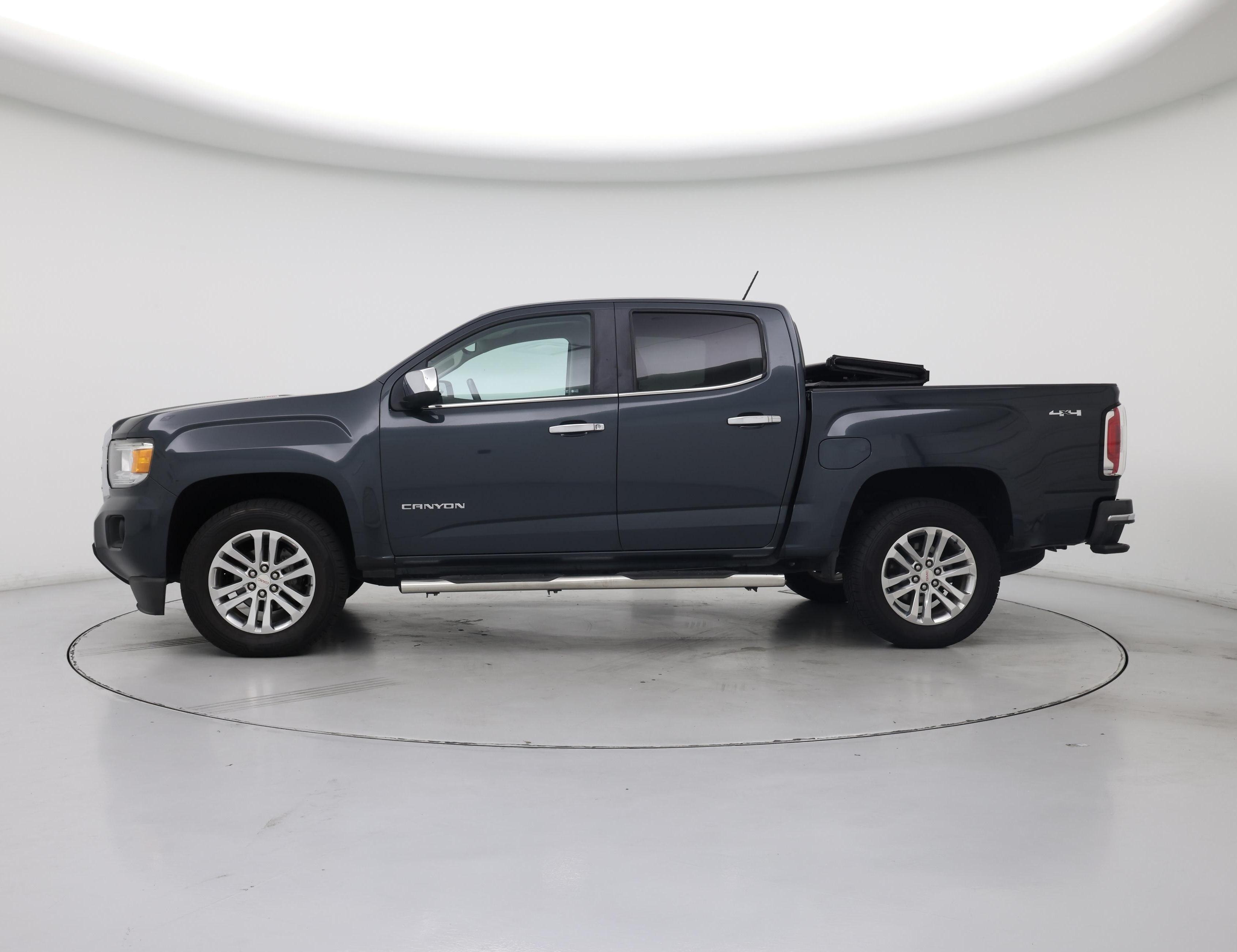 Thumbnail: 2017 GMC Canyon - 3