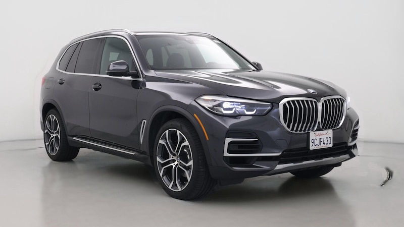 2022 BMW X5 sDrive40i Hero Image