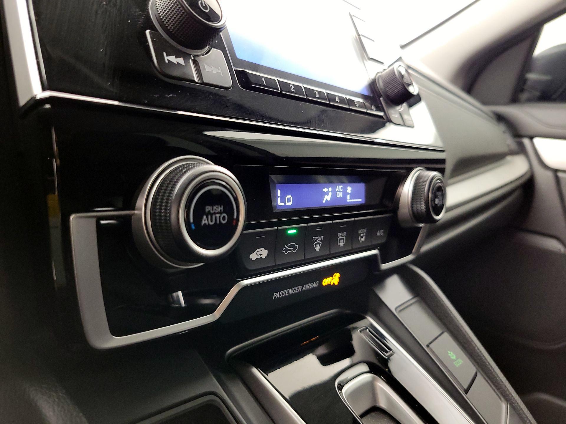 Thumbnail: 2019 Honda CR-V - 16