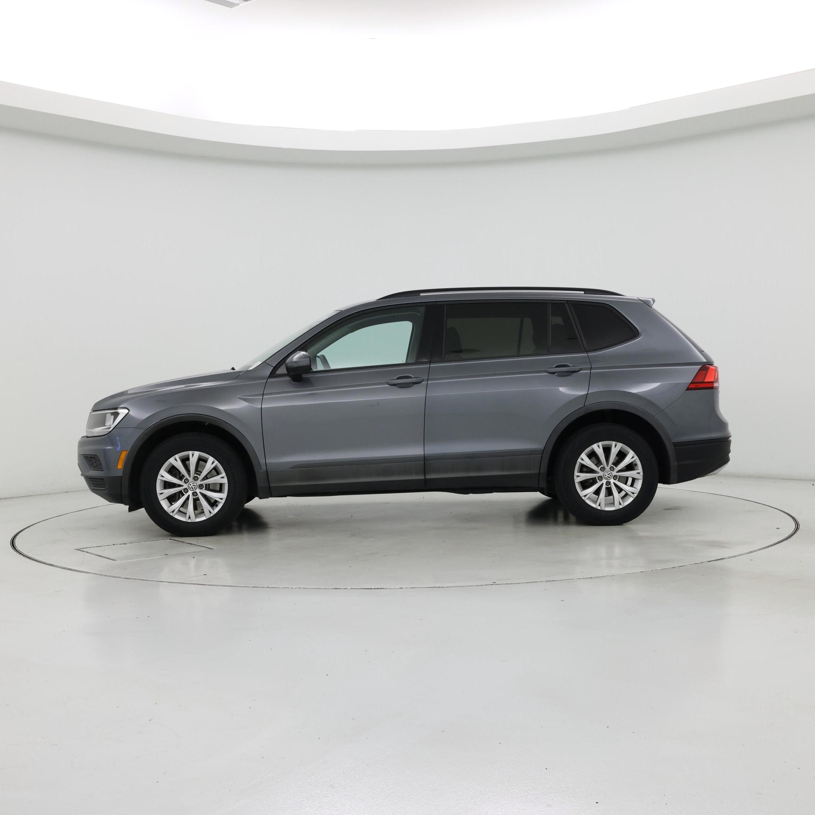 Thumbnail: 2018 Volkswagen Tiguan - 3