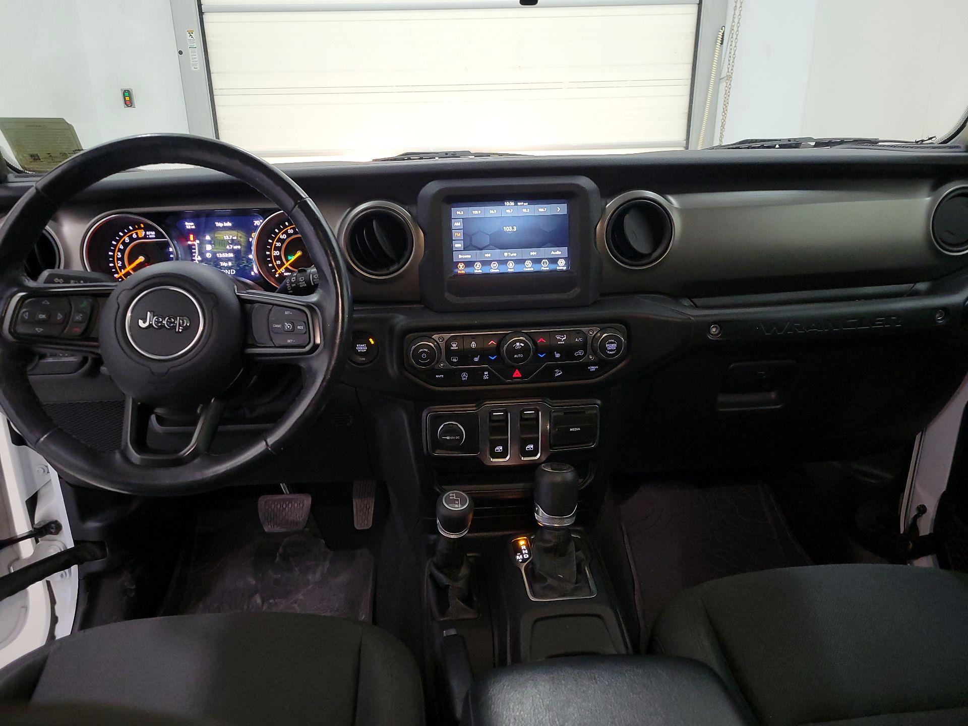 Thumbnail: 2020 Jeep Wrangler - 9