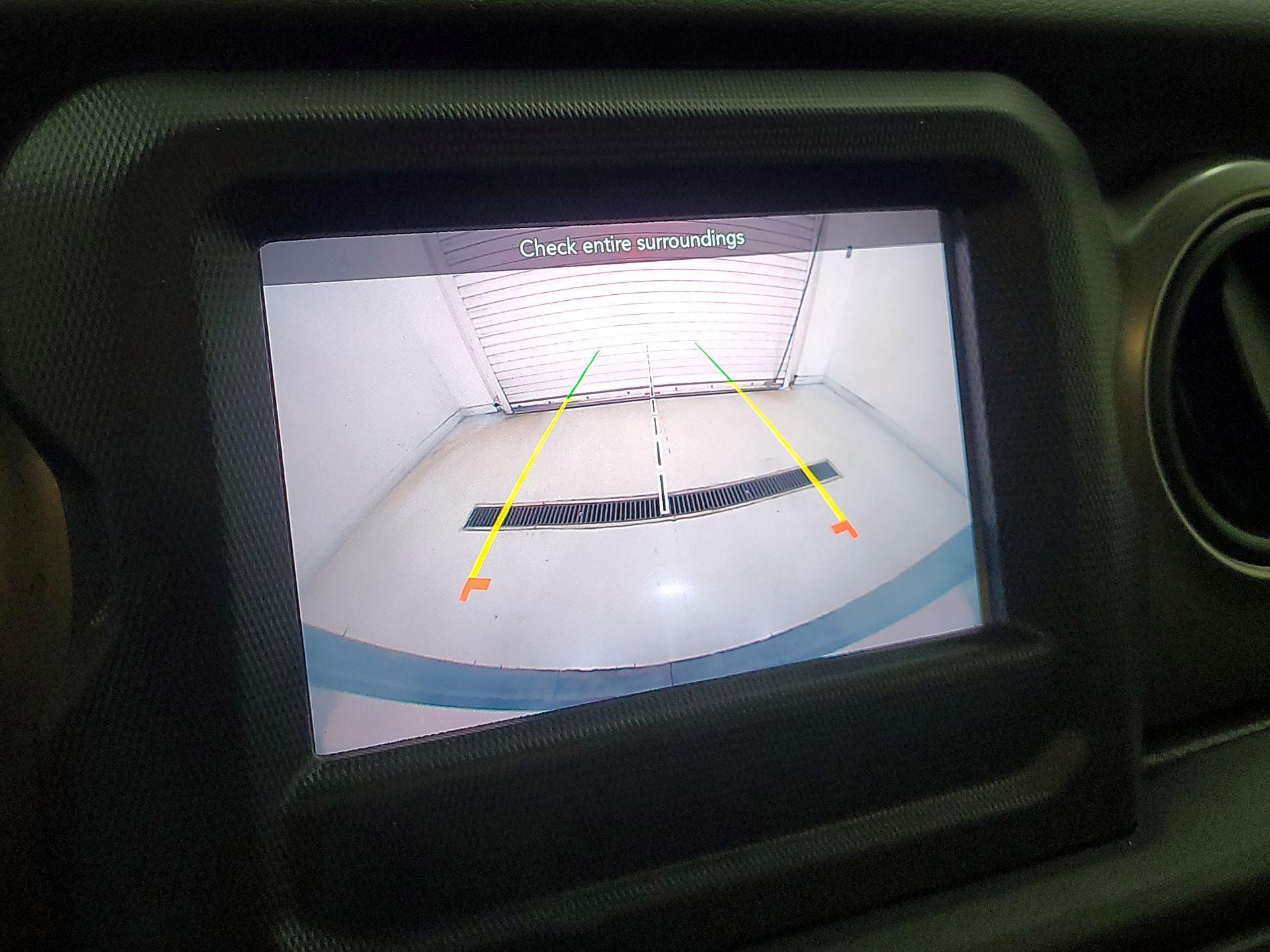 Thumbnail: 2020 Jeep Wrangler - 14