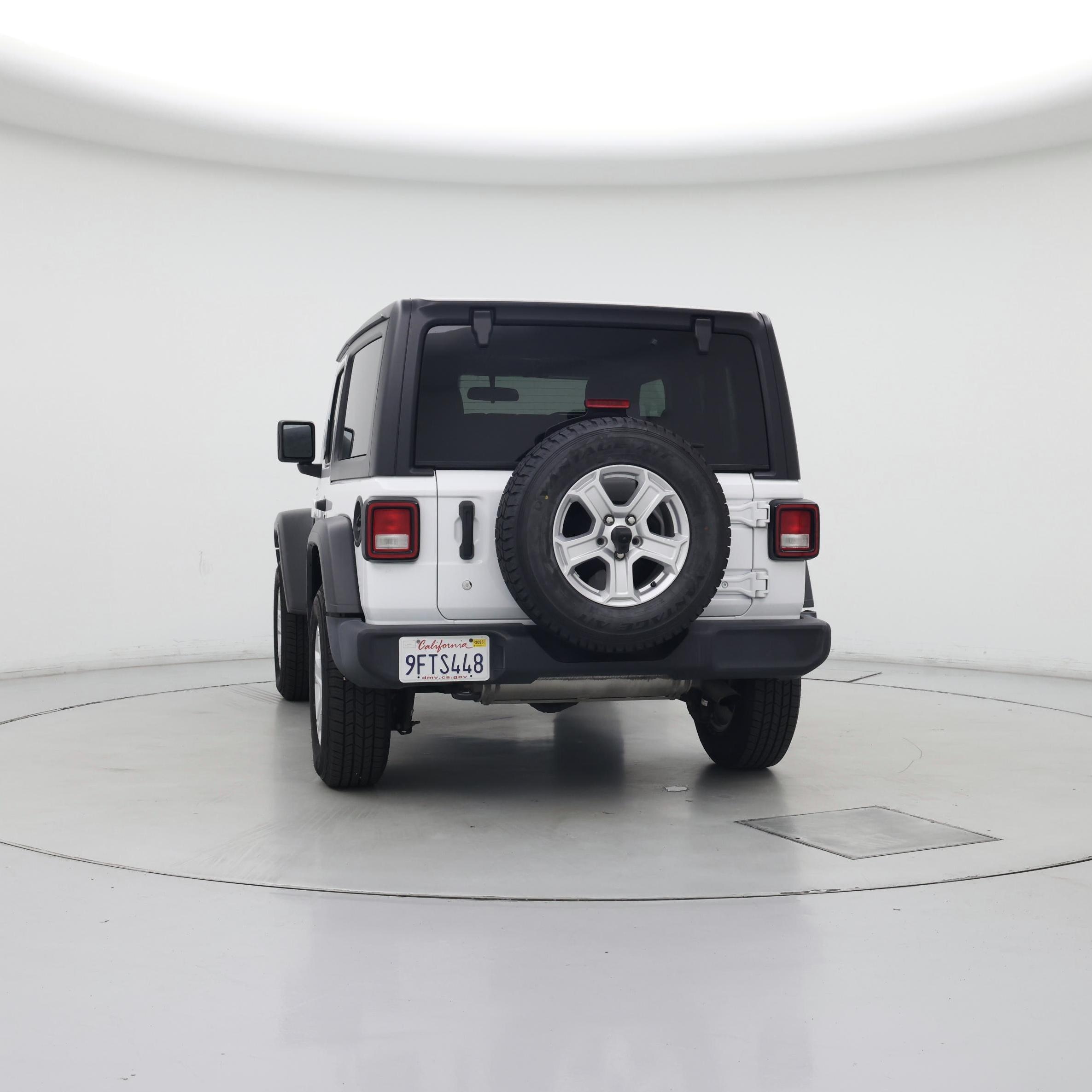 Thumbnail: 2020 Jeep Wrangler - 6