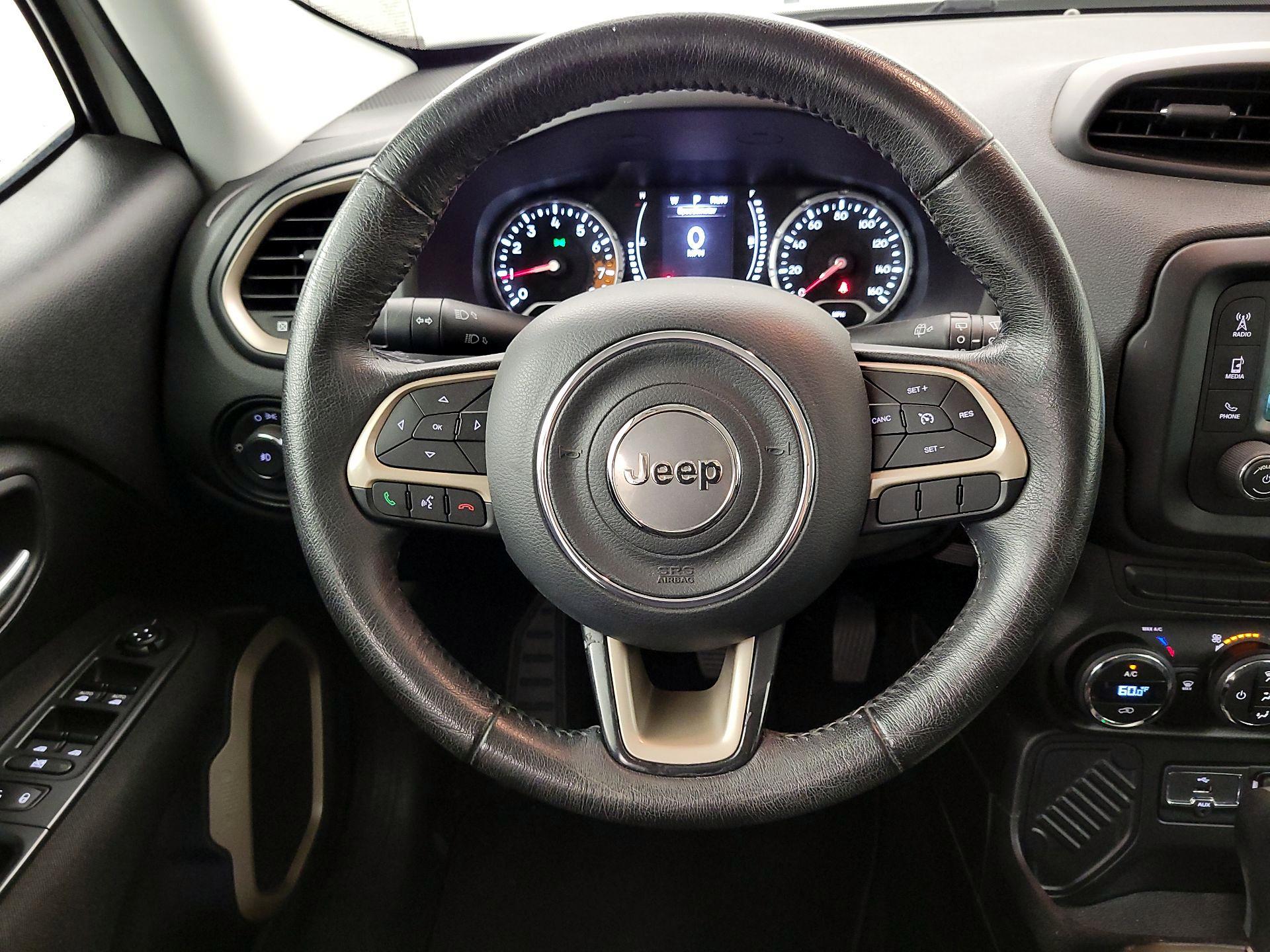 Thumbnail: 2015 Jeep Renegade - 10