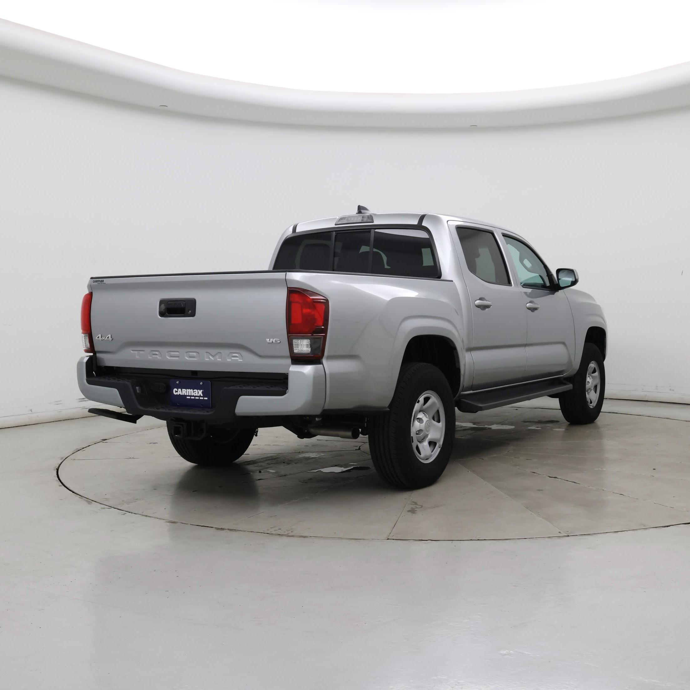 Thumbnail: 2023 Toyota Tacoma - 8