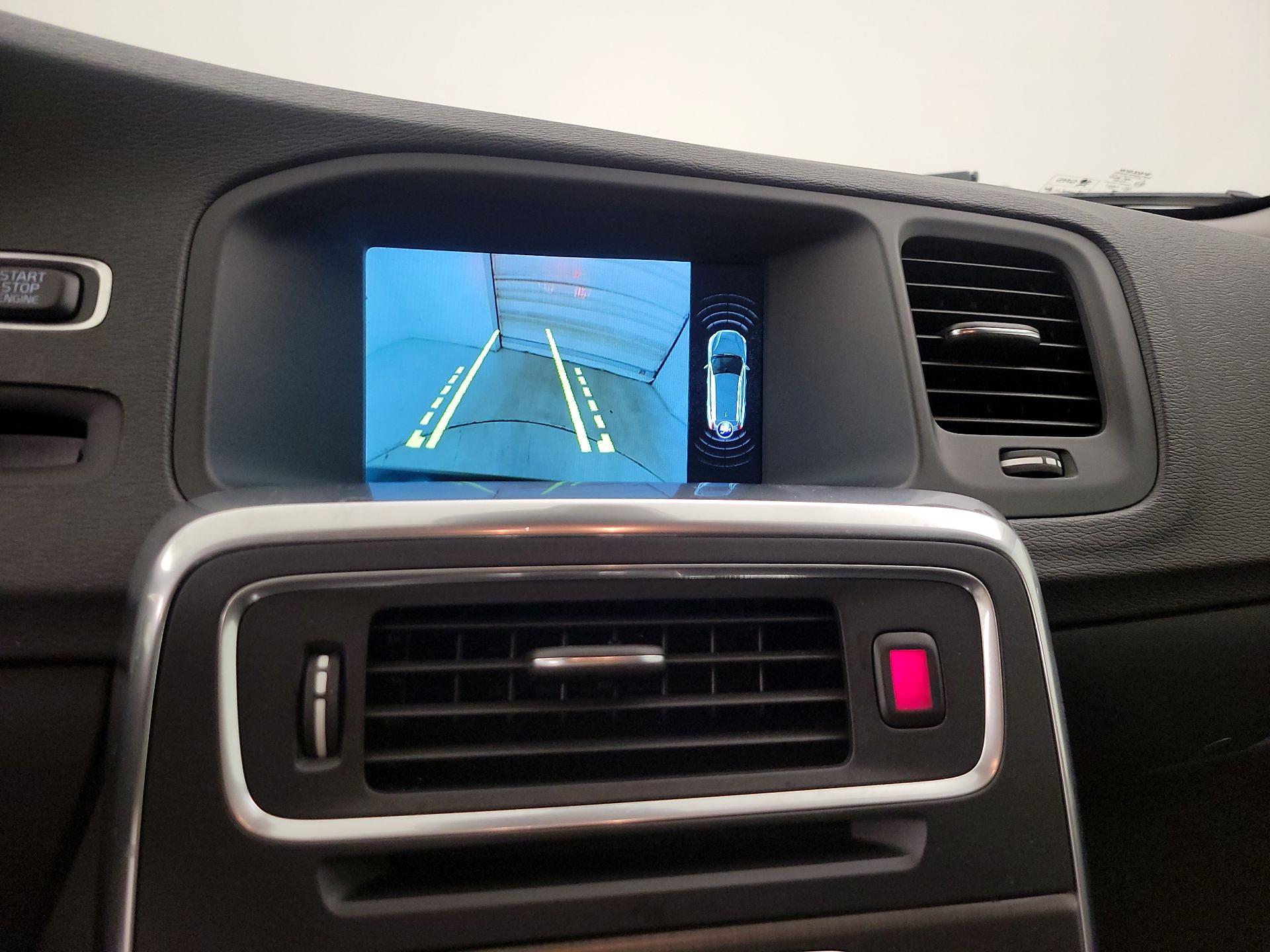 Thumbnail: 2016 Volvo S60 - 14