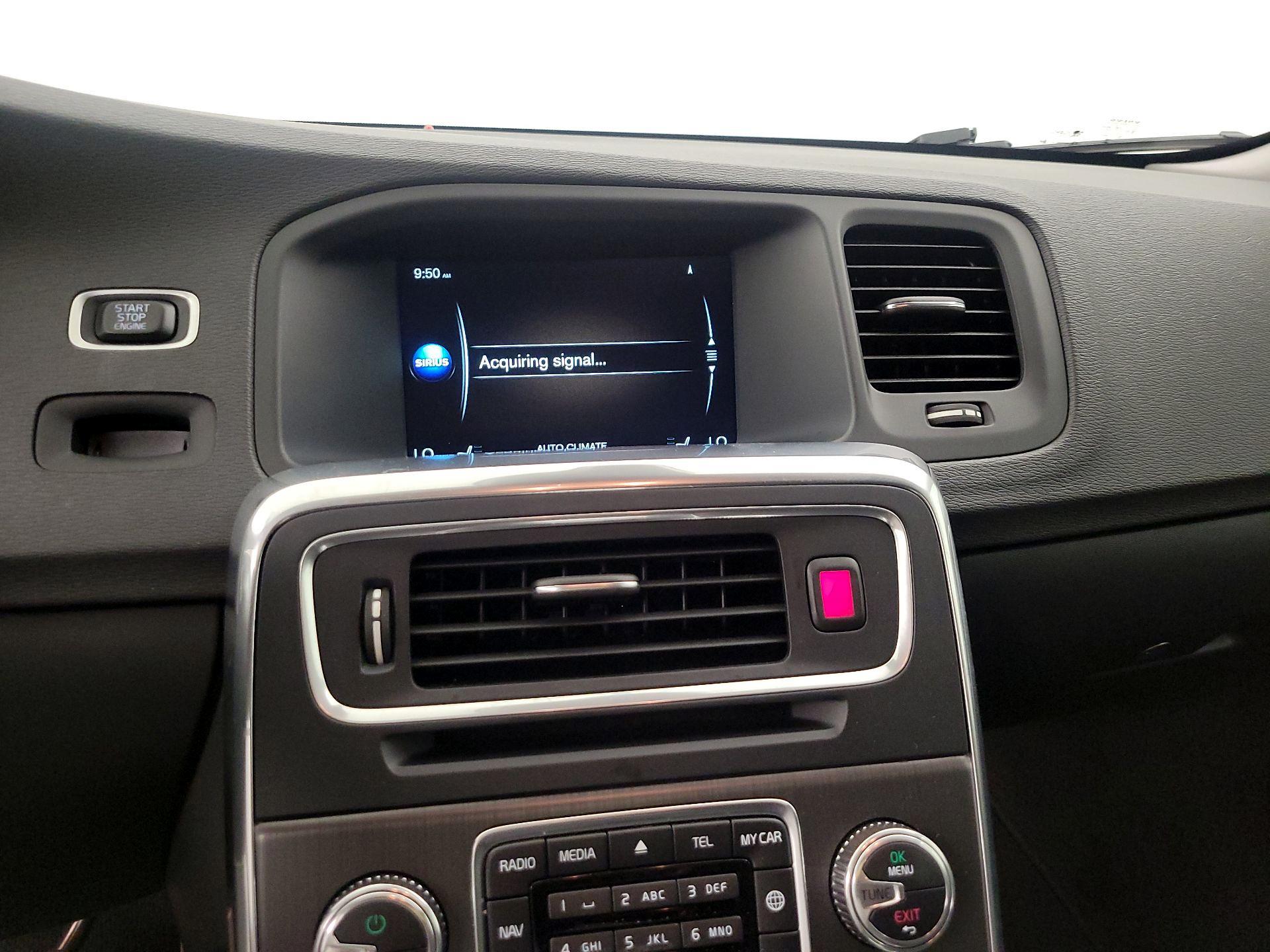 Thumbnail: 2016 Volvo S60 - 15