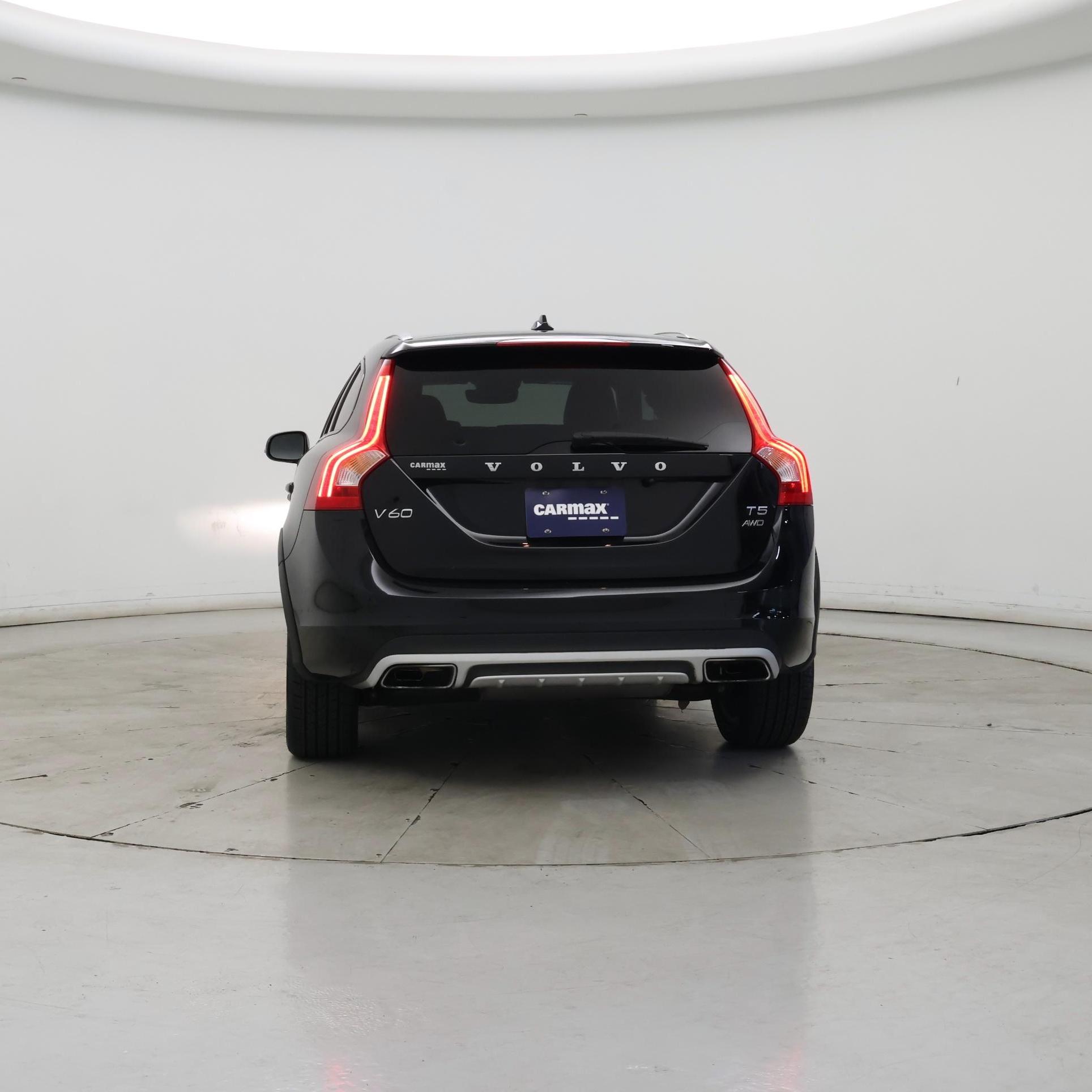 Thumbnail: 2016 Volvo S60 - 6