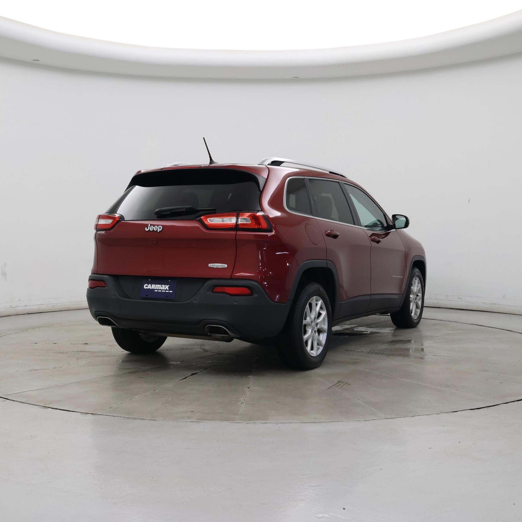 Thumbnail: 2016 Jeep Cherokee - 8