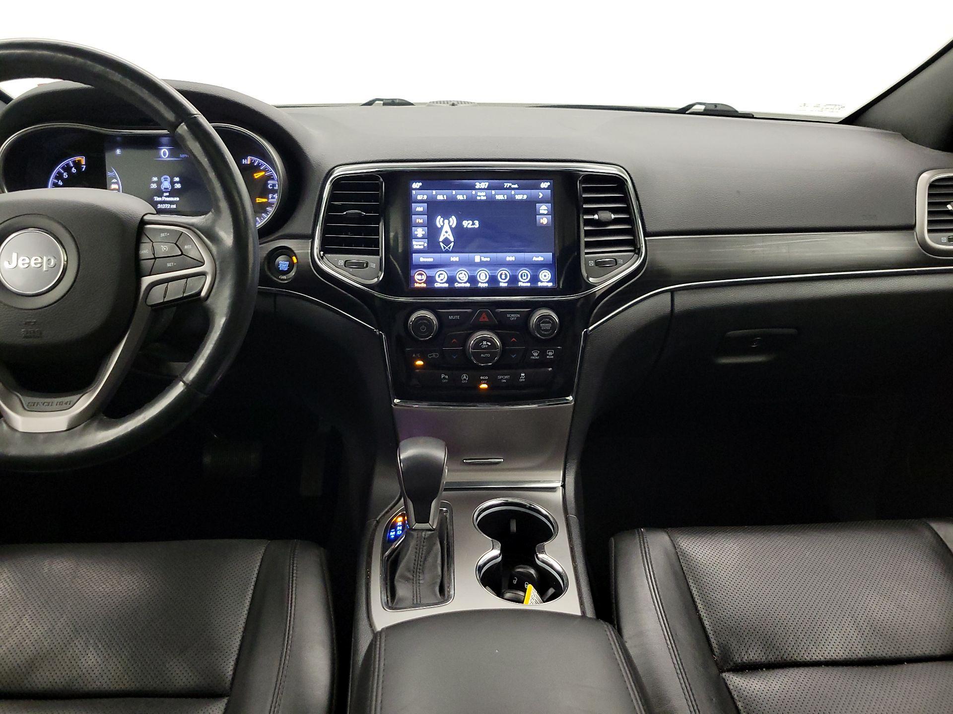 Thumbnail: 2020 Jeep Grand Cherokee - 9