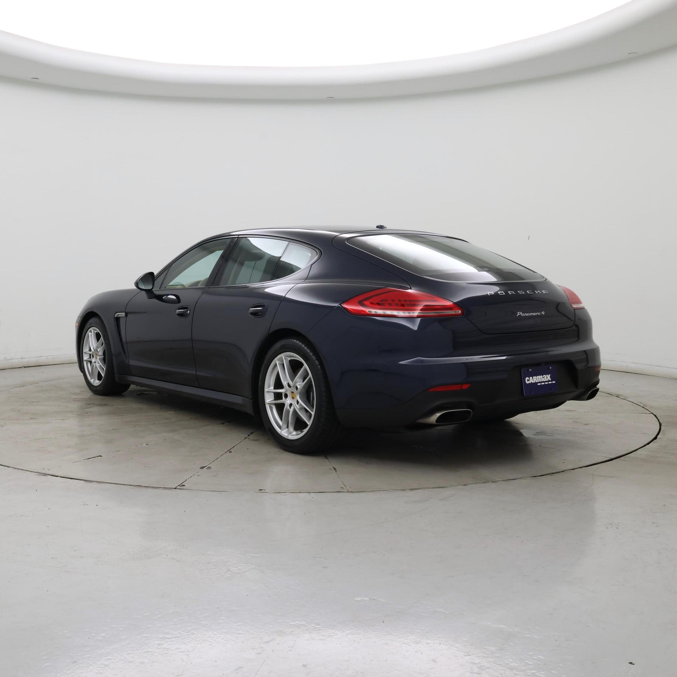 Thumbnail: 2015 Porsche Panamera - 2