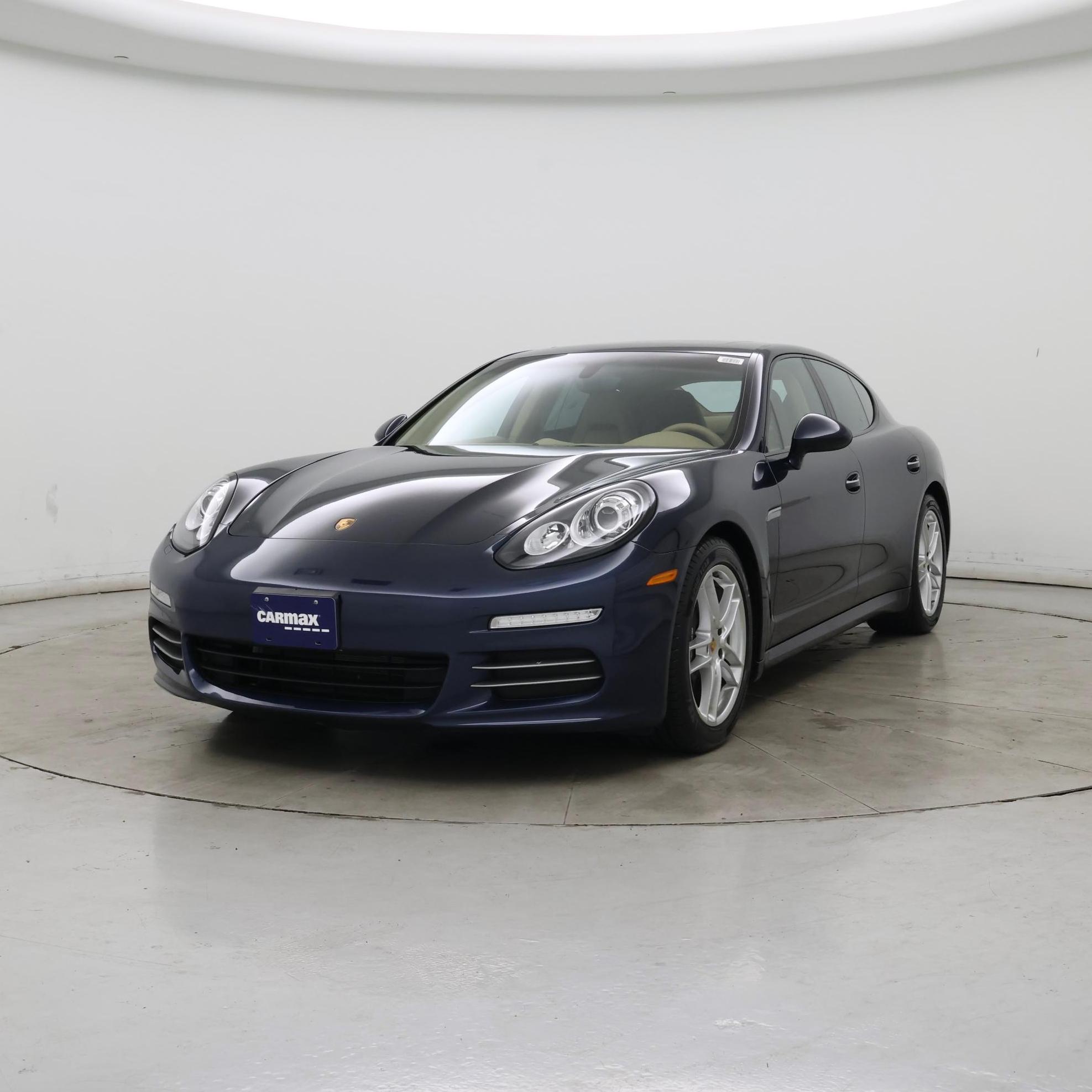 Thumbnail: 2015 Porsche Panamera - 4