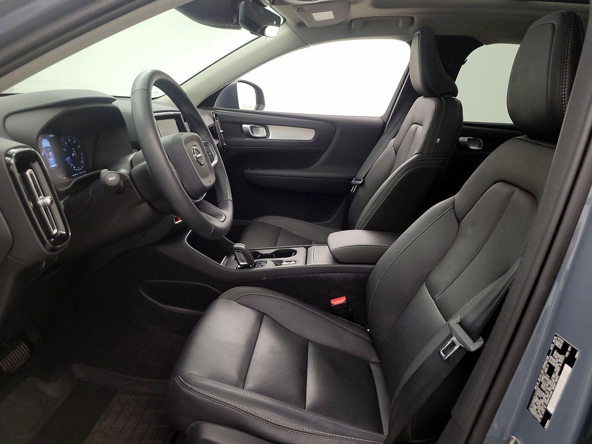 Thumbnail: 2020 Volvo XC40 - 11