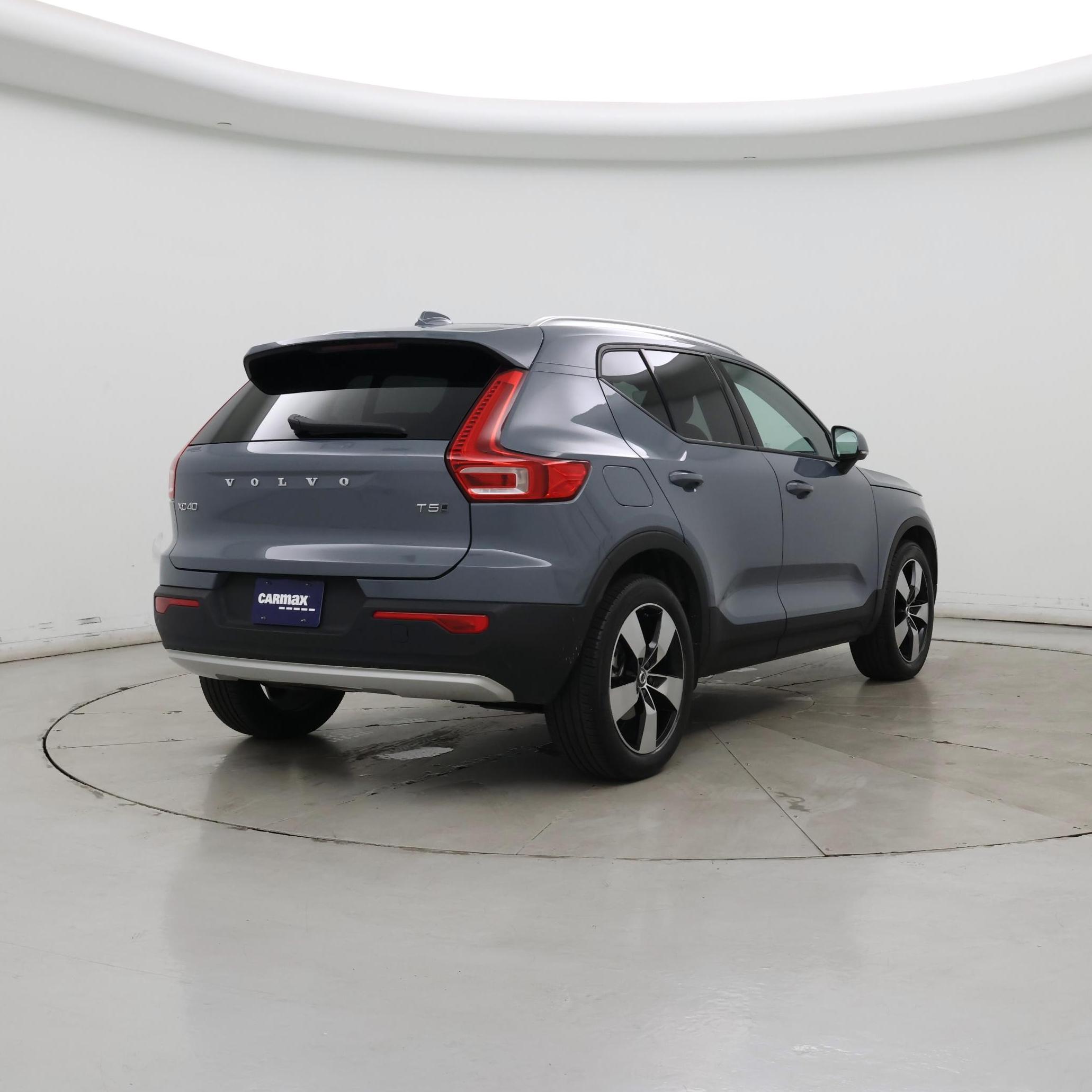 Thumbnail: 2020 Volvo XC40 - 8