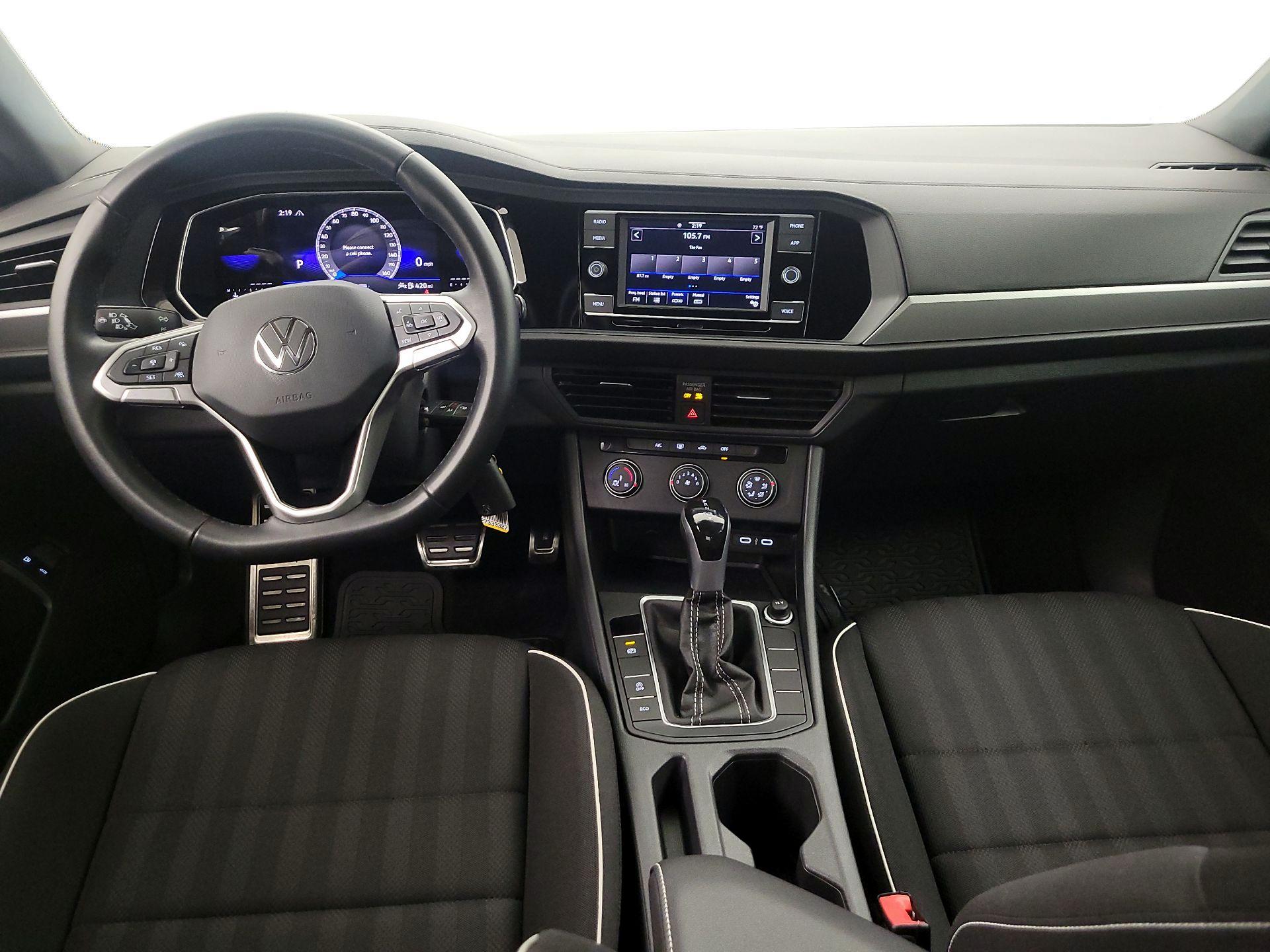 Thumbnail: 2023 Volkswagen Jetta - 9