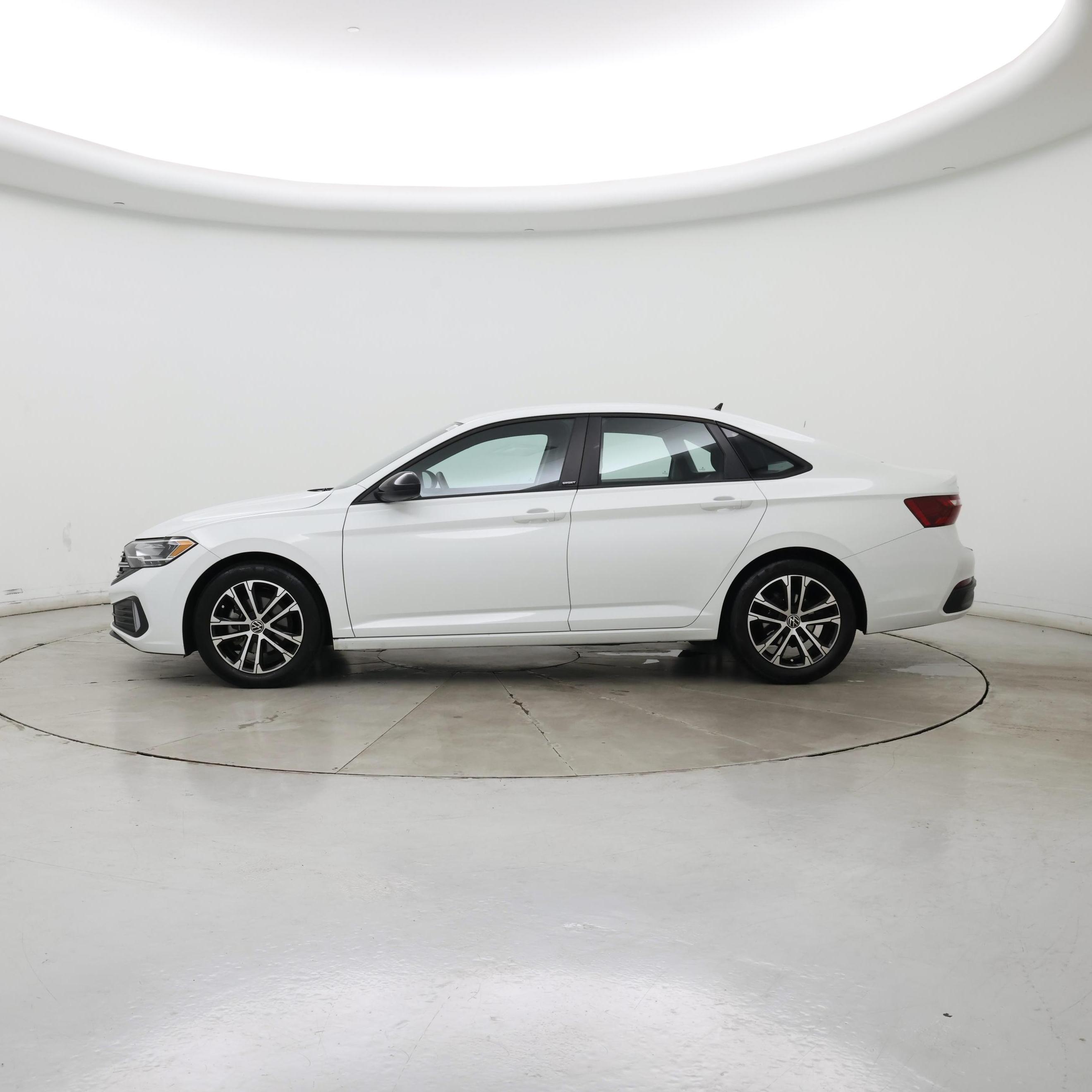 Thumbnail: 2023 Volkswagen Jetta - 3