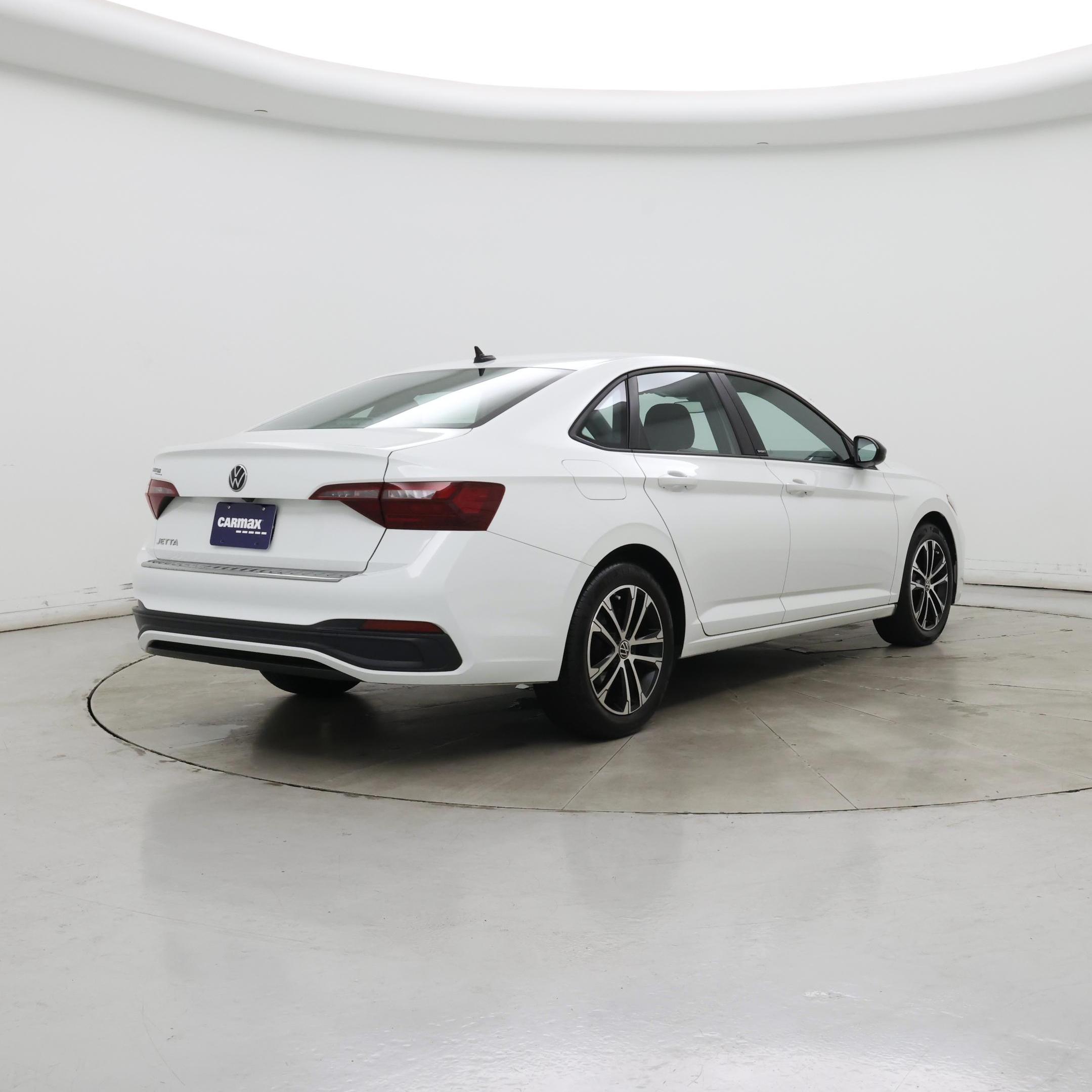 Thumbnail: 2023 Volkswagen Jetta - 8