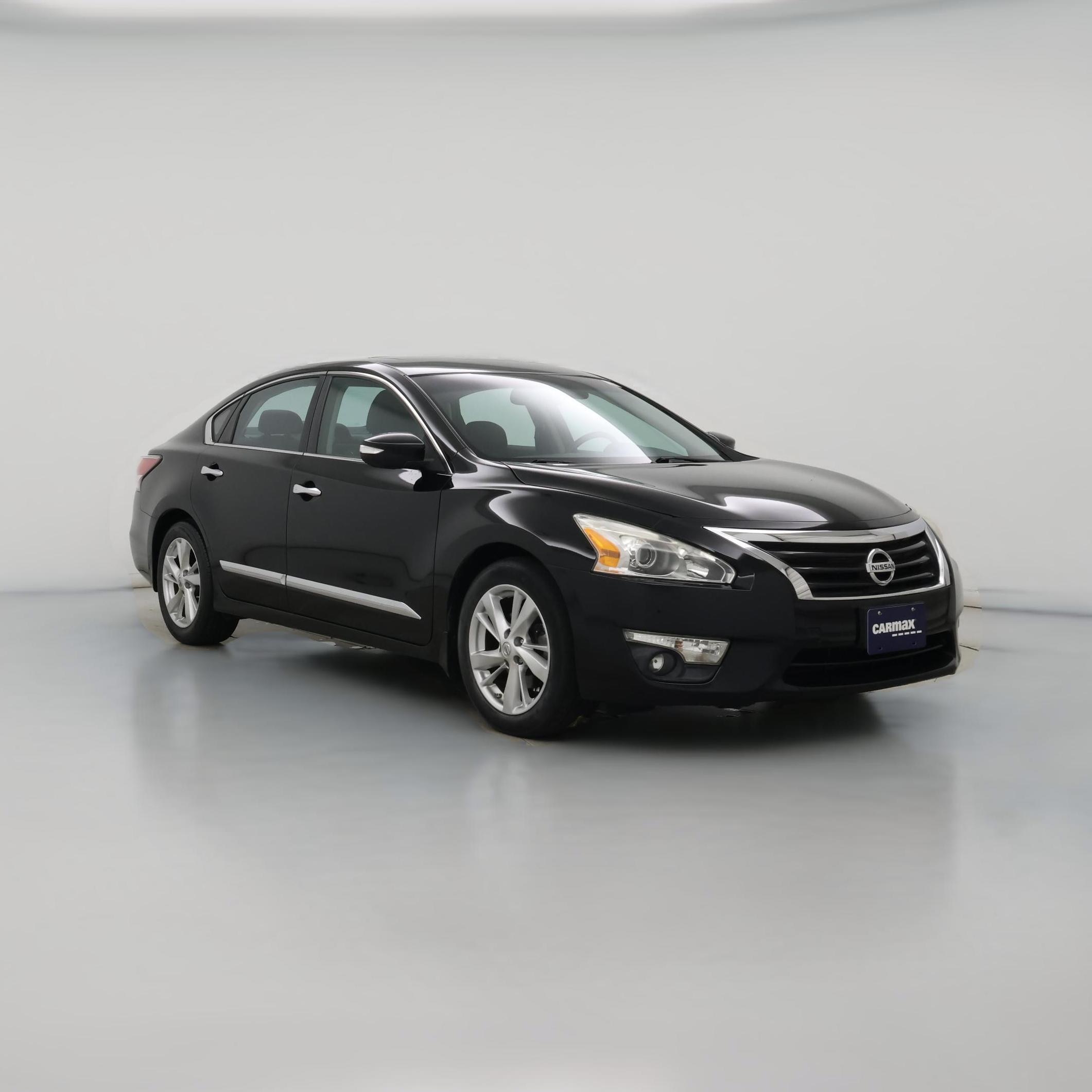 Thumbnail: 2015 Nissan Altima - 1