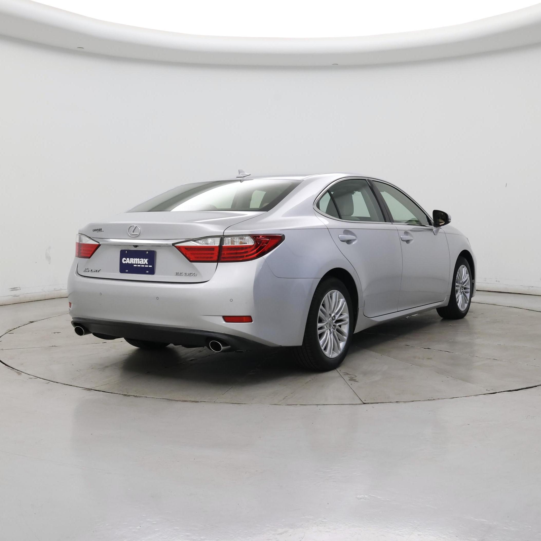 Thumbnail: 2013 Lexus ES - 8