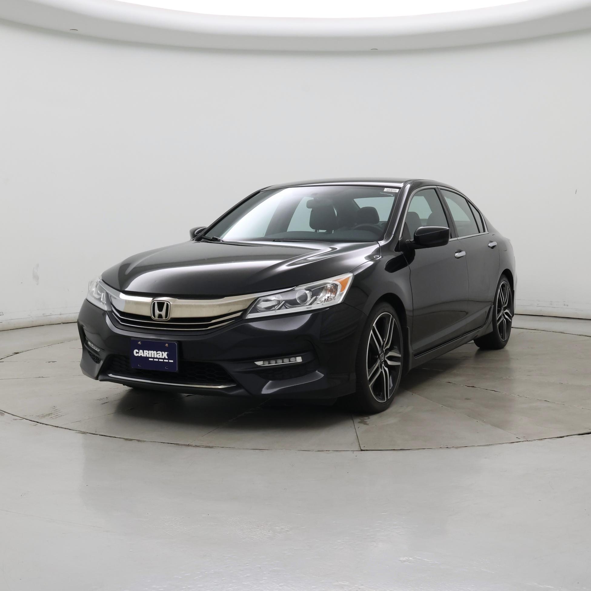 Thumbnail: 2017 Honda Accord - 4