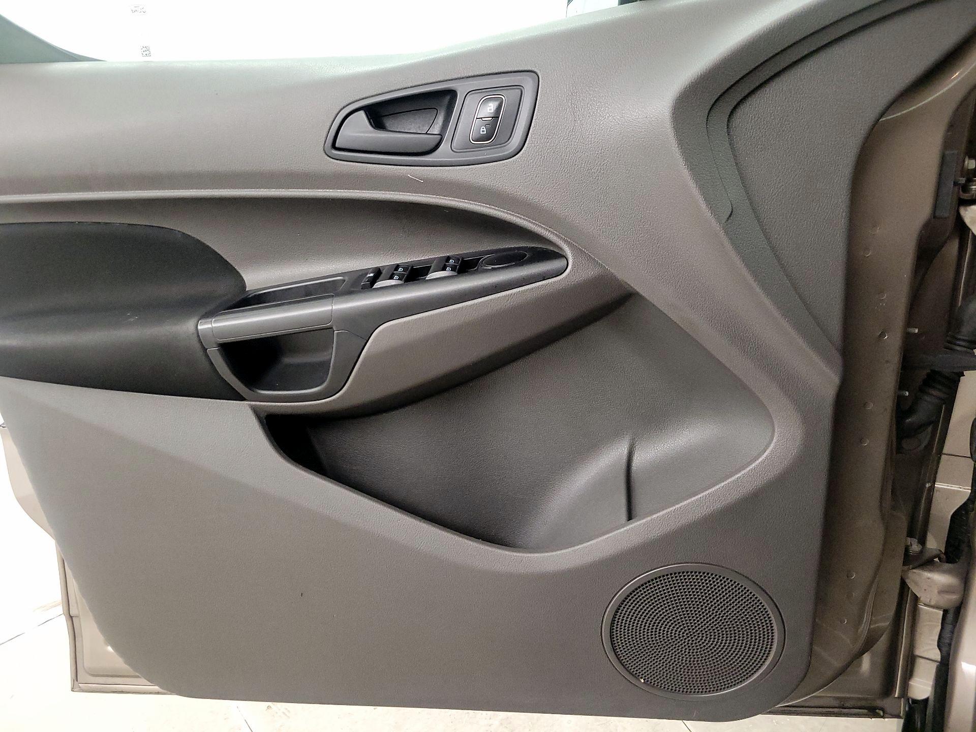 Thumbnail: 2019 Ford Transit Series - 12