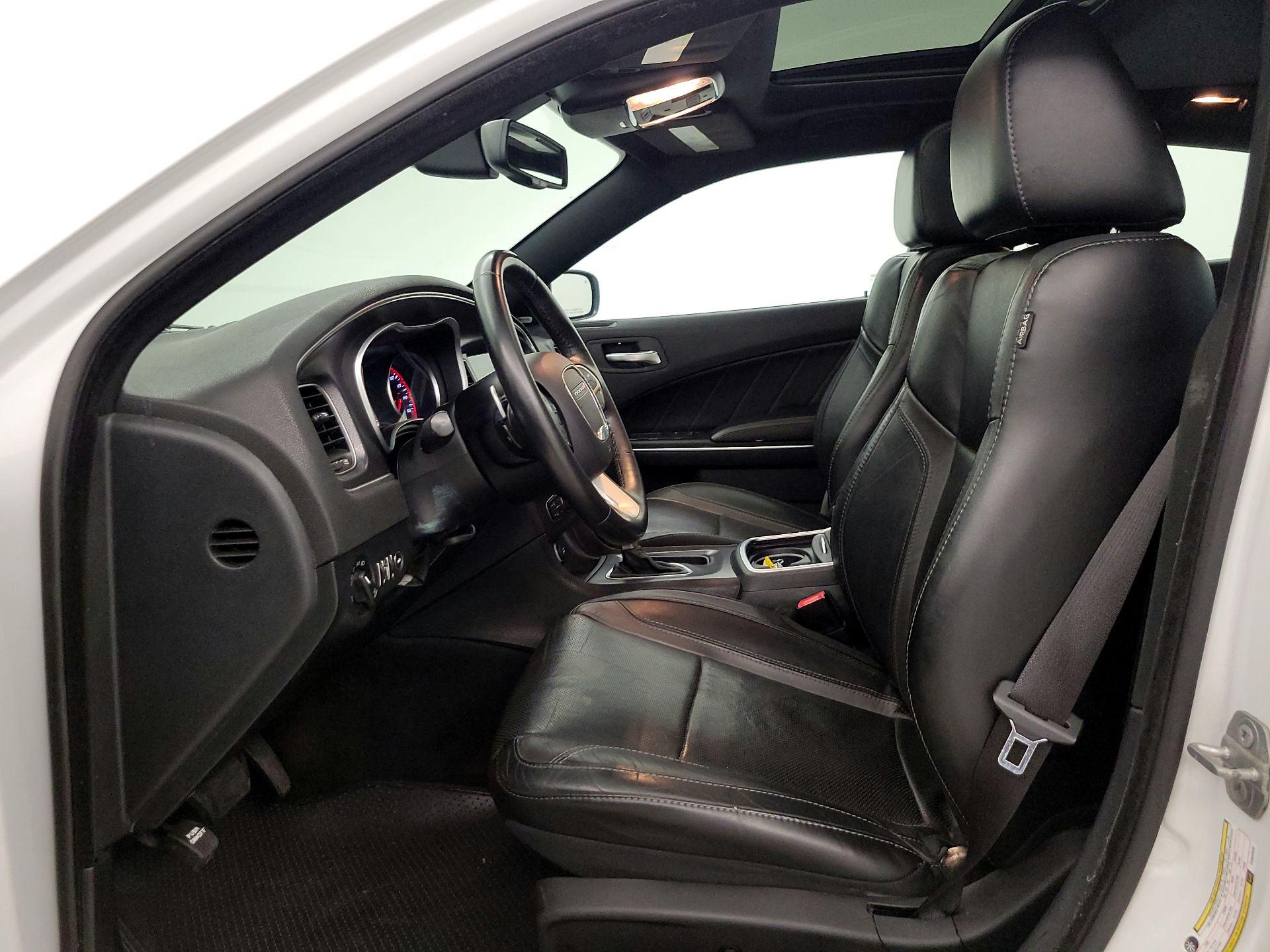 Thumbnail: 2015 Dodge Charger - 11