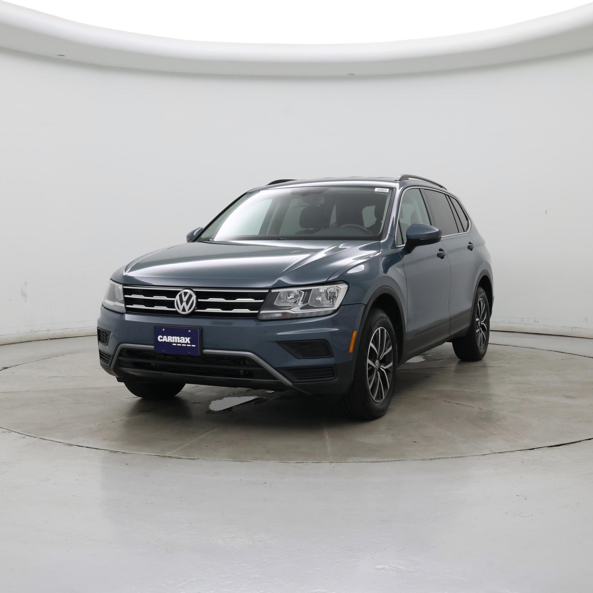 Thumbnail: 2019 Volkswagen Tiguan - 4