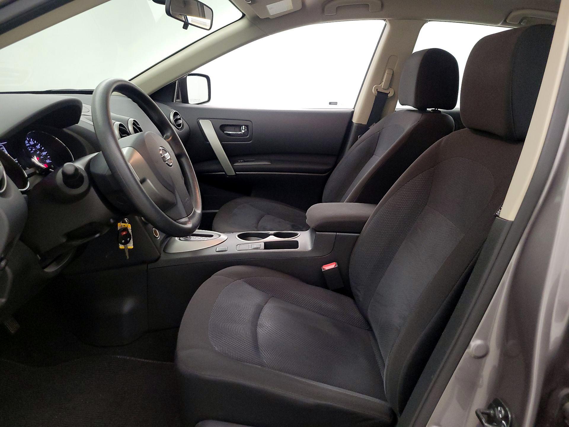 Thumbnail: 2015 Nissan Rogue - 11