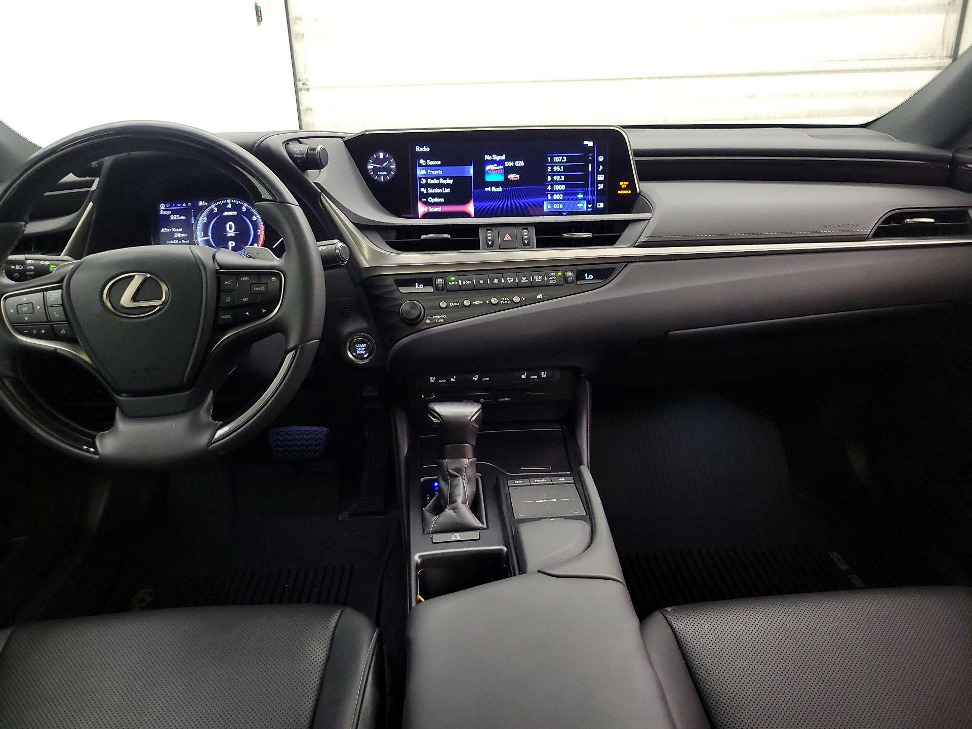 Thumbnail: 2020 Lexus ES - 9