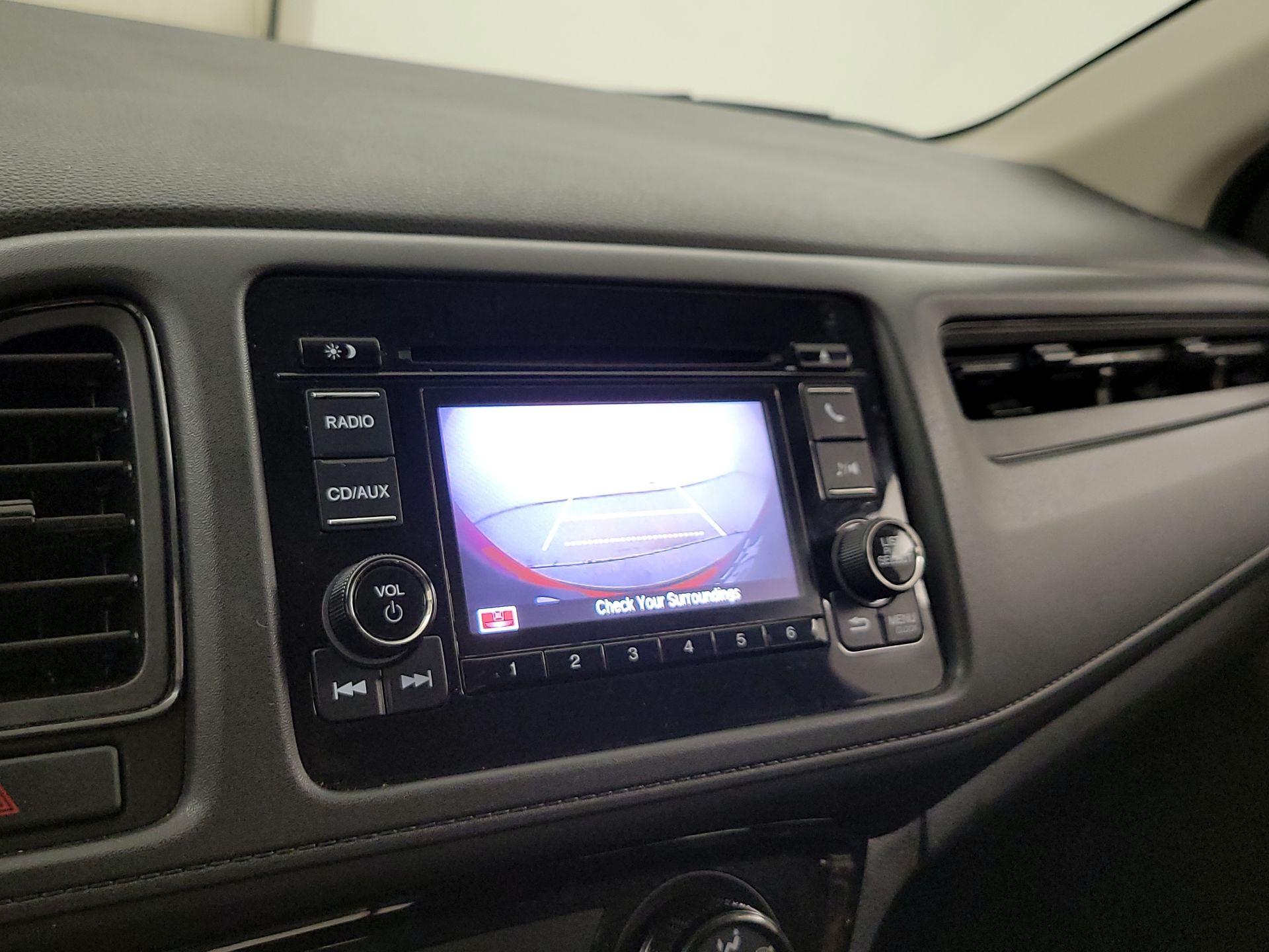 Thumbnail: 2018 Honda HR-V - 14