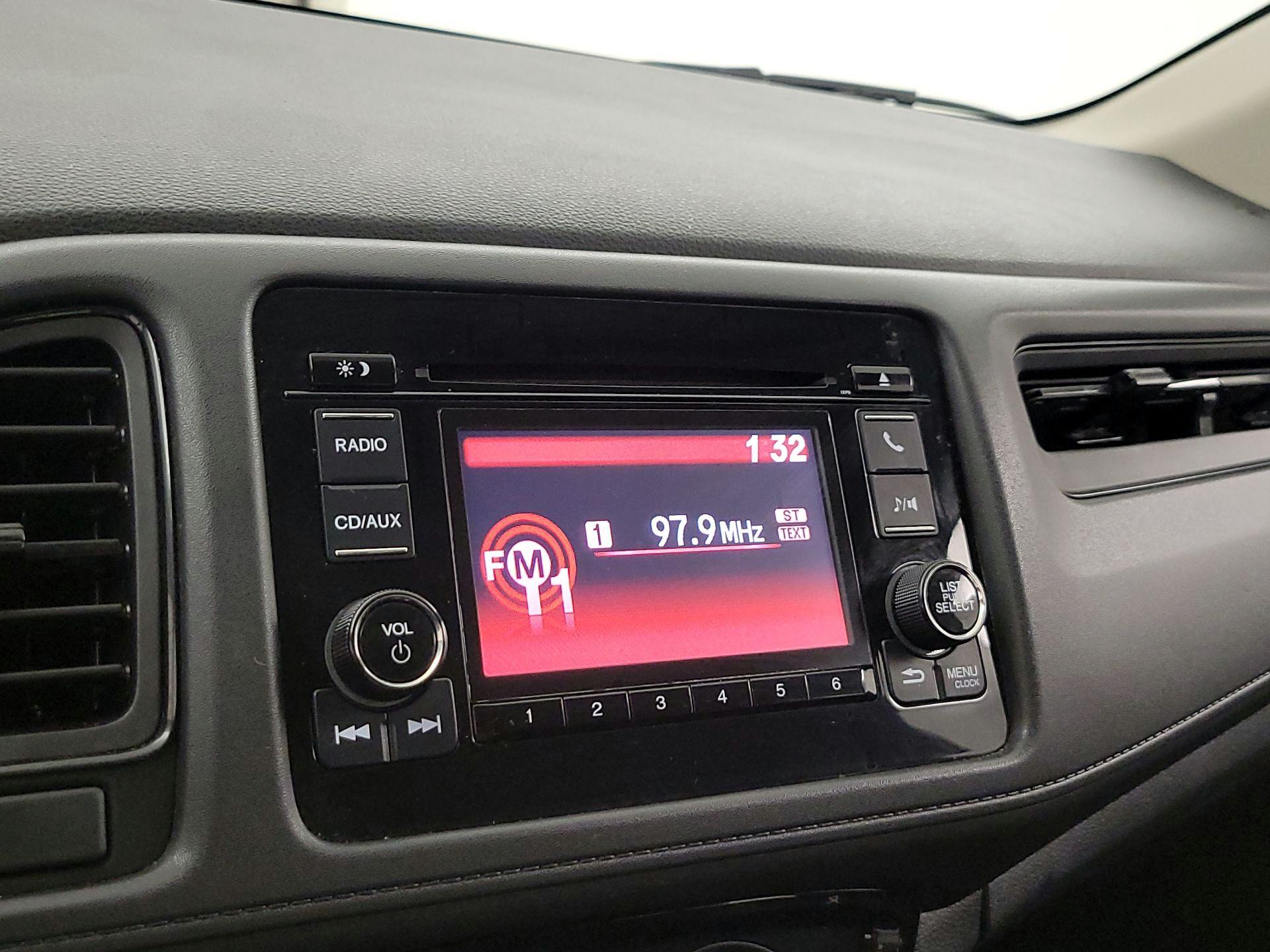 Thumbnail: 2018 Honda HR-V - 15