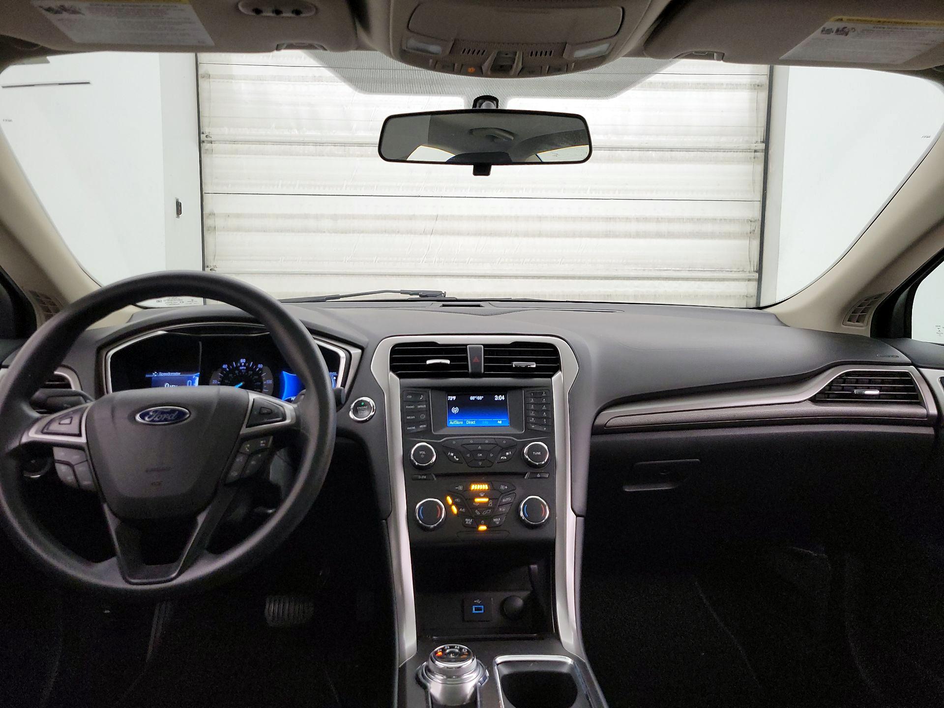 Thumbnail: 2017 Ford Fusion - 9