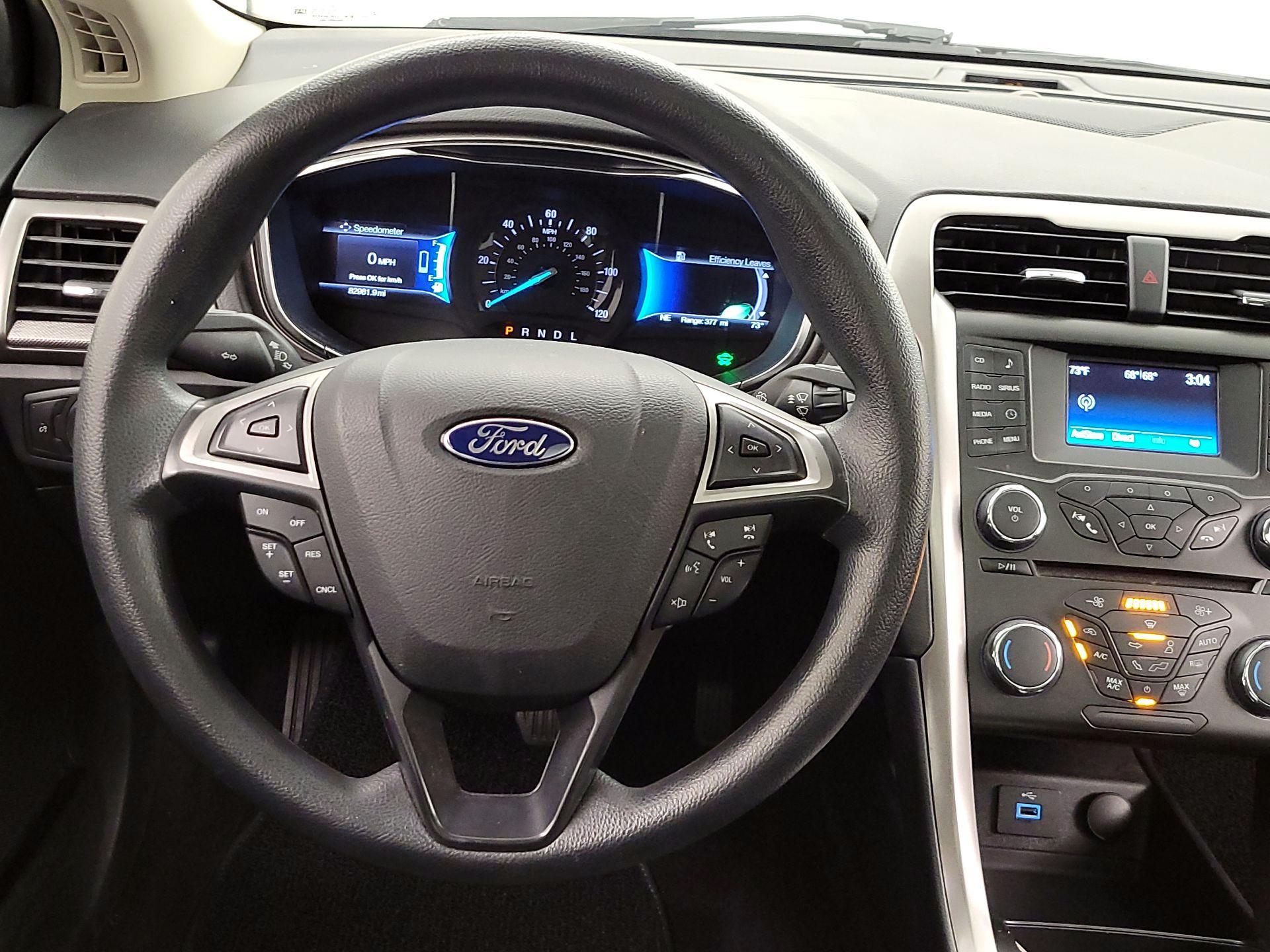 Thumbnail: 2017 Ford Fusion - 10